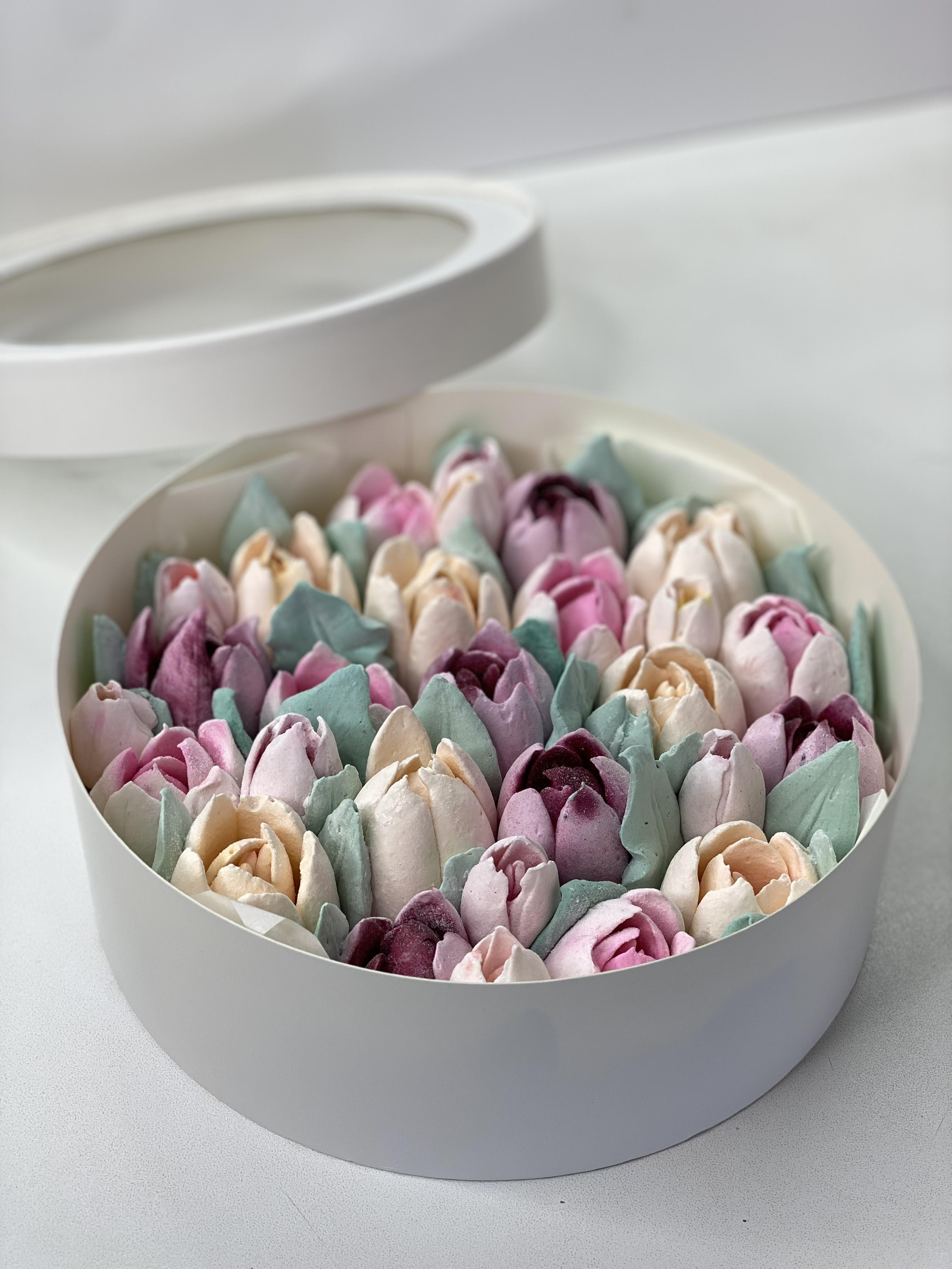 Тюльпаны из зефира в коробке. Katyasugarsugar капкейки, зефир, торты Москва