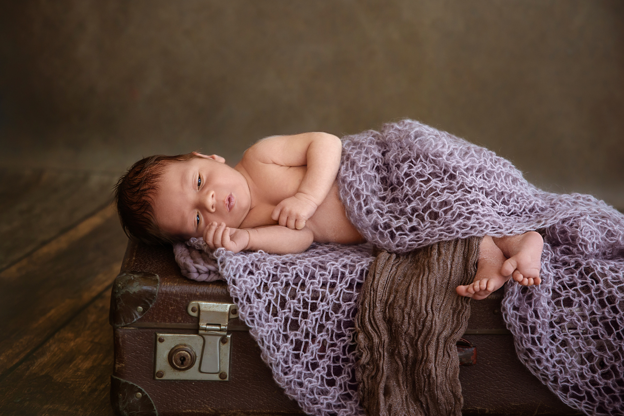 Newborn photoshooting. Professional family and children’s photographer in Izmir Irina Eron