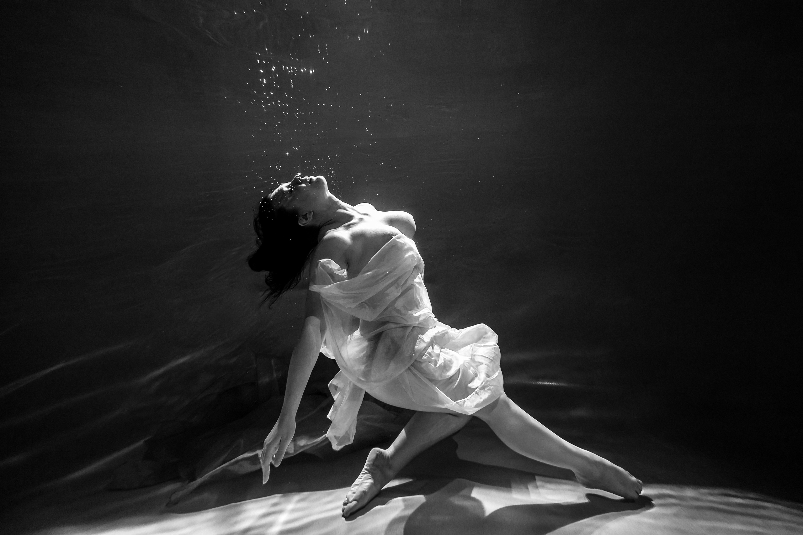 ЗНАКОМСТВО С ФОТОГРАФОМ. Ангелина Богданова, междисциплинарная художница