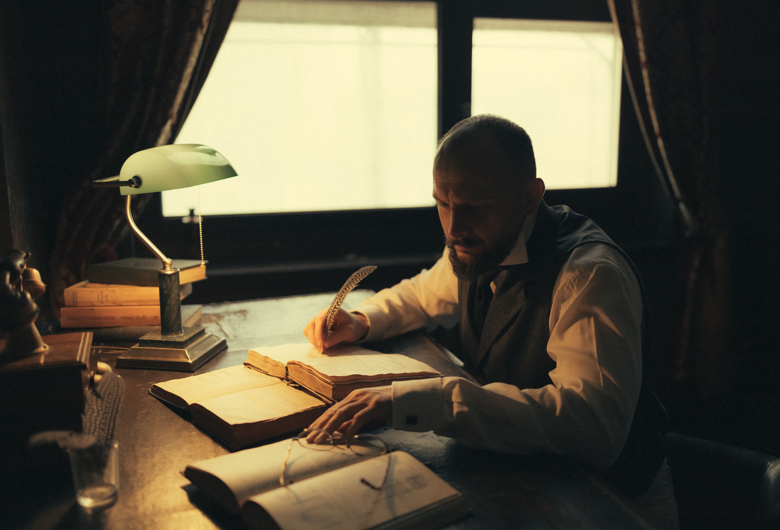 ЗНАКОМСТВО С ФОТОГРАФОМ. Ангелина Богданова, междисциплинарная художница