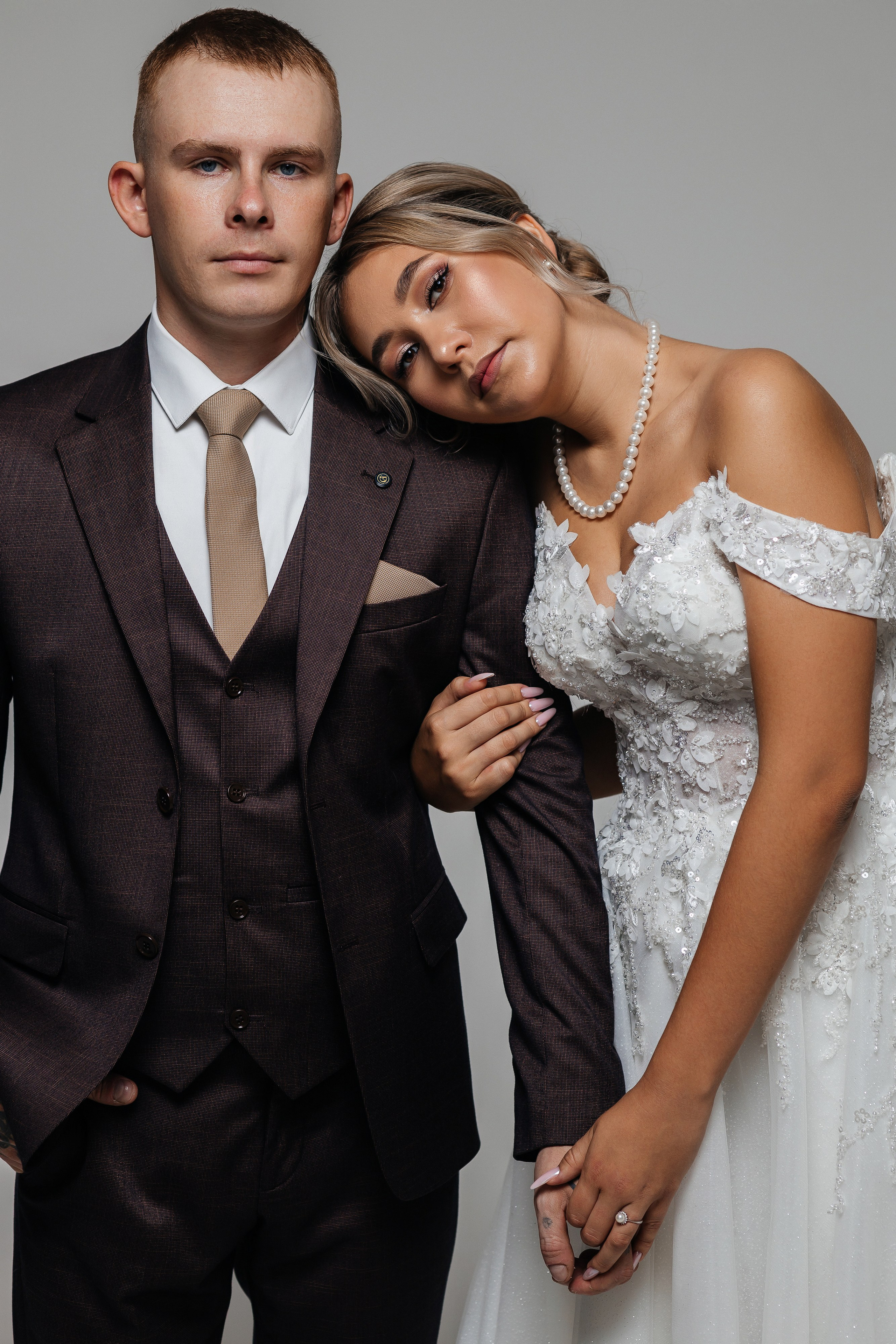 Красивая летняя свадьба в шатре. Олег Сверчков | Свадебный фотограф Вологда