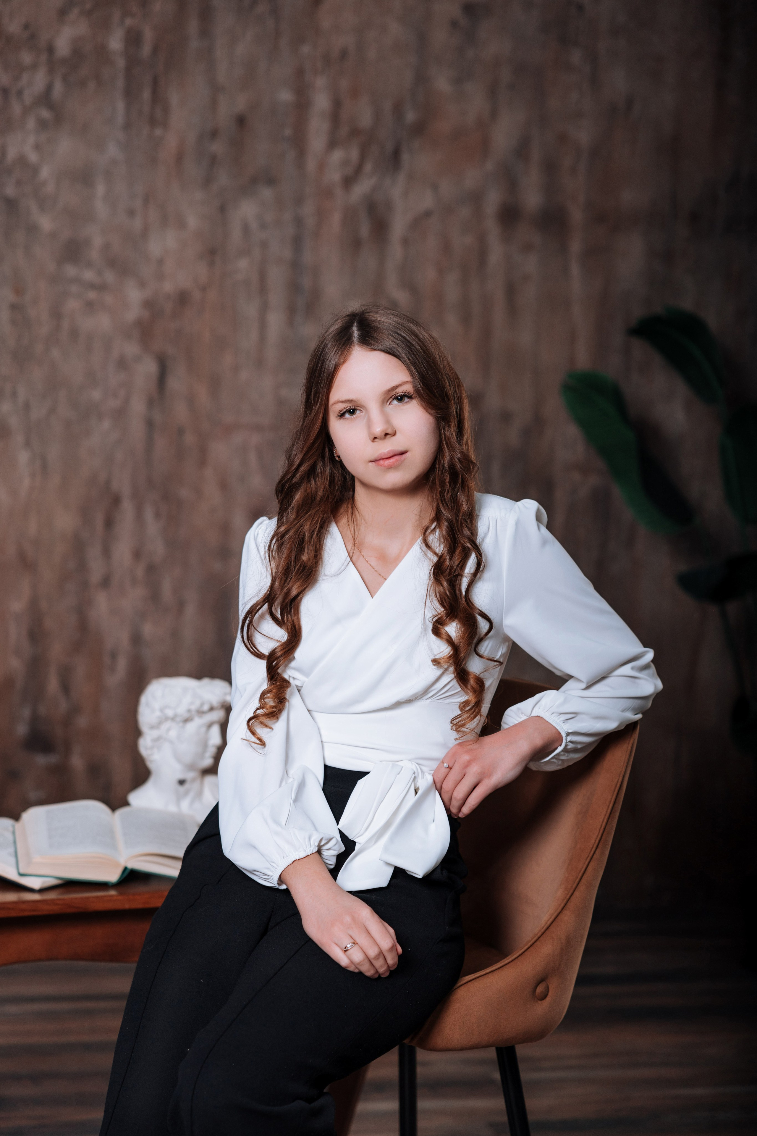 Старшая школа. Выпускные школьные фотоальбомы для школ и детских садов в Волгограде и Волжском