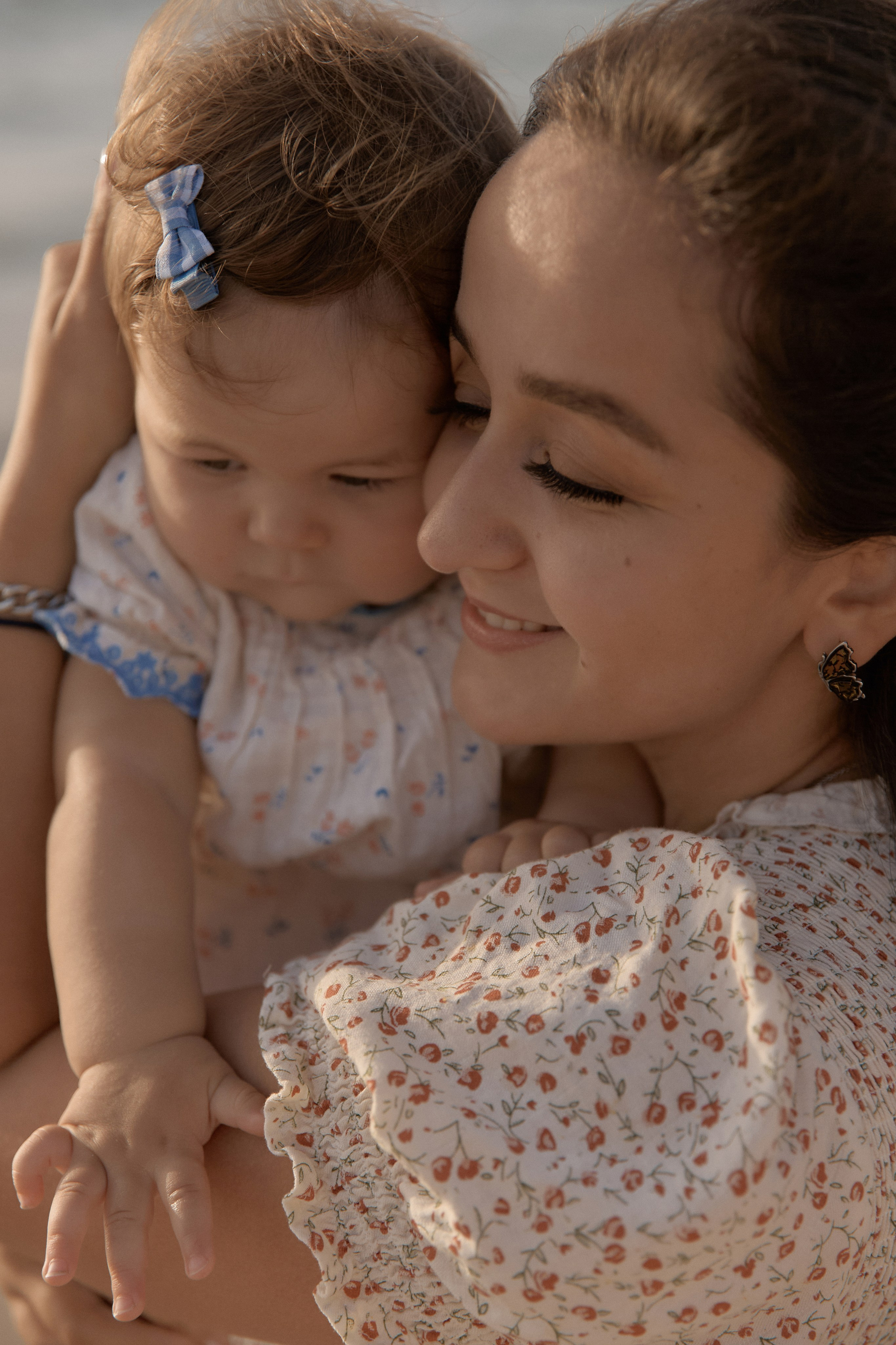 Family, Maternity & Newborn Photographer in Dubai