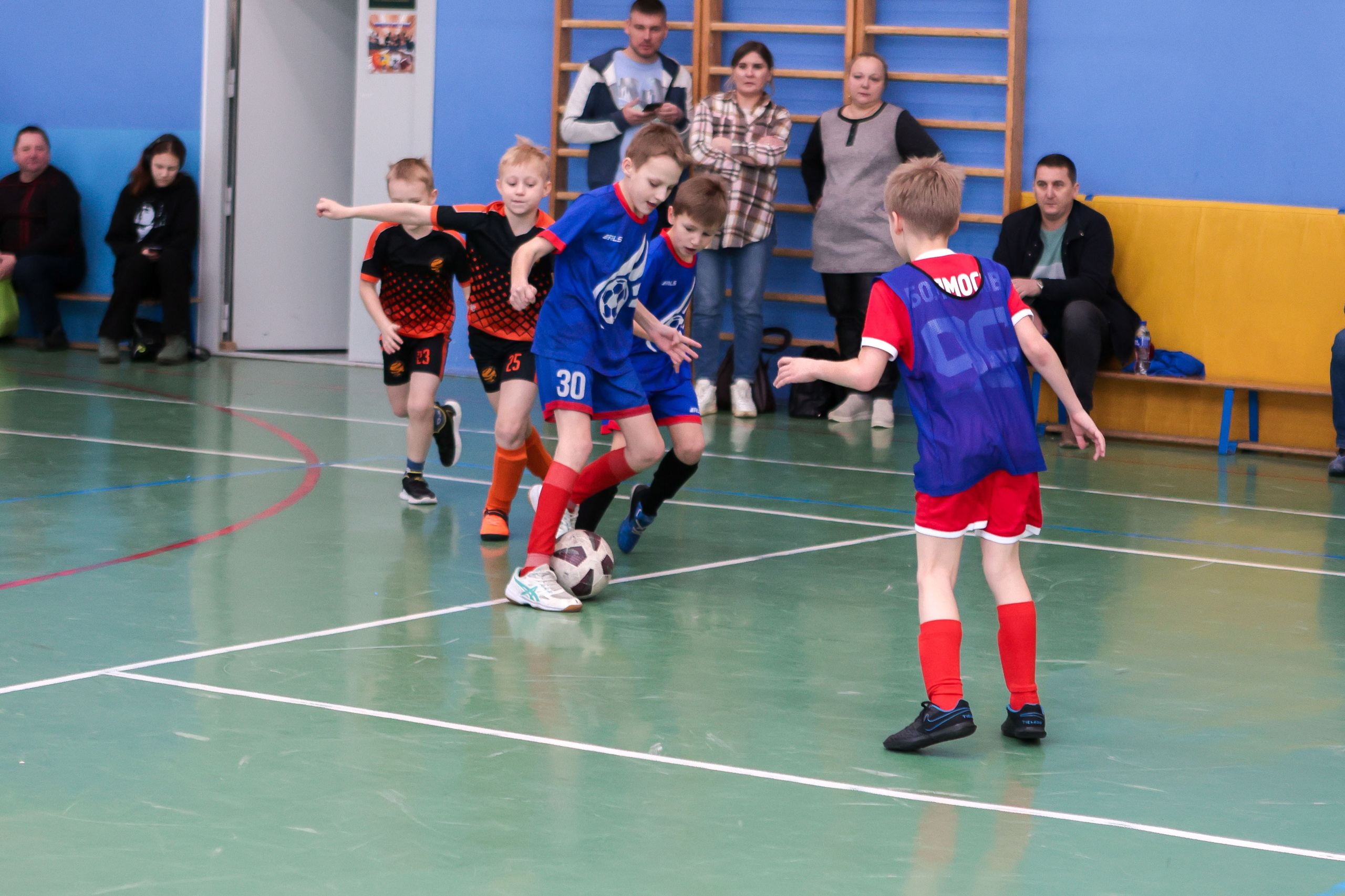 Футбол школа 429 14-15 год. Выпускные альбомы и школьный фотограф в Подольске, Троицке, Щербинке, Москве и Московской области