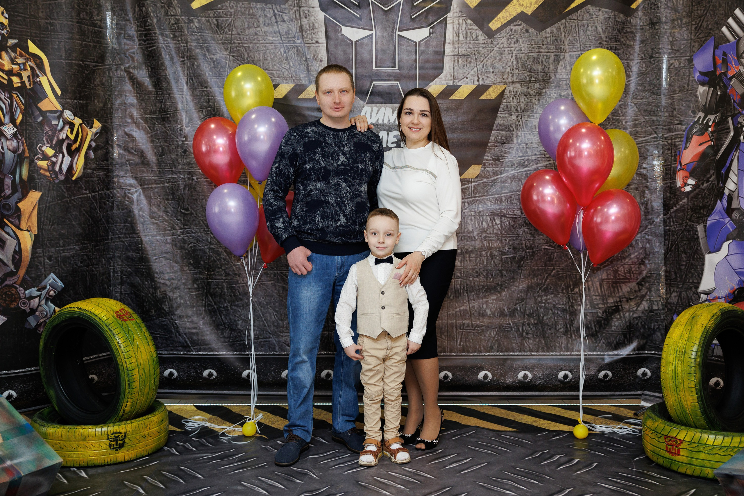 Детский день рождения в студии «Ромашка» в Оренбурге — Трансформеры