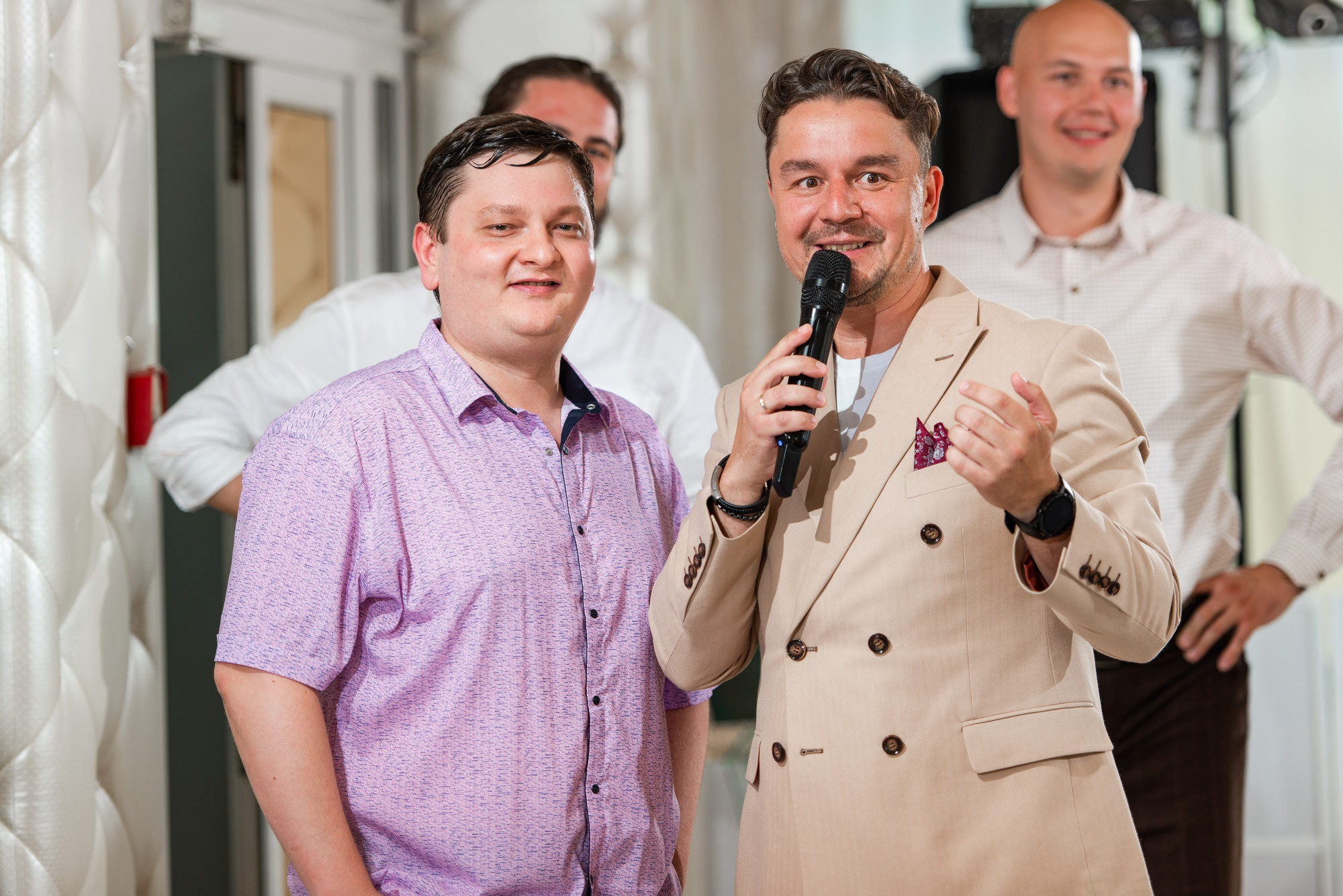 «Саша+Саша». Свадебный и семейный фотограф в Омске Мормулев Михаил