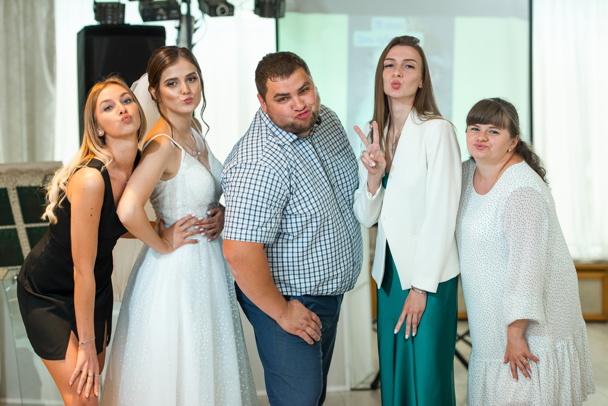 «Саша+Саша». Свадебный и семейный фотограф в Омске Мормулев Михаил