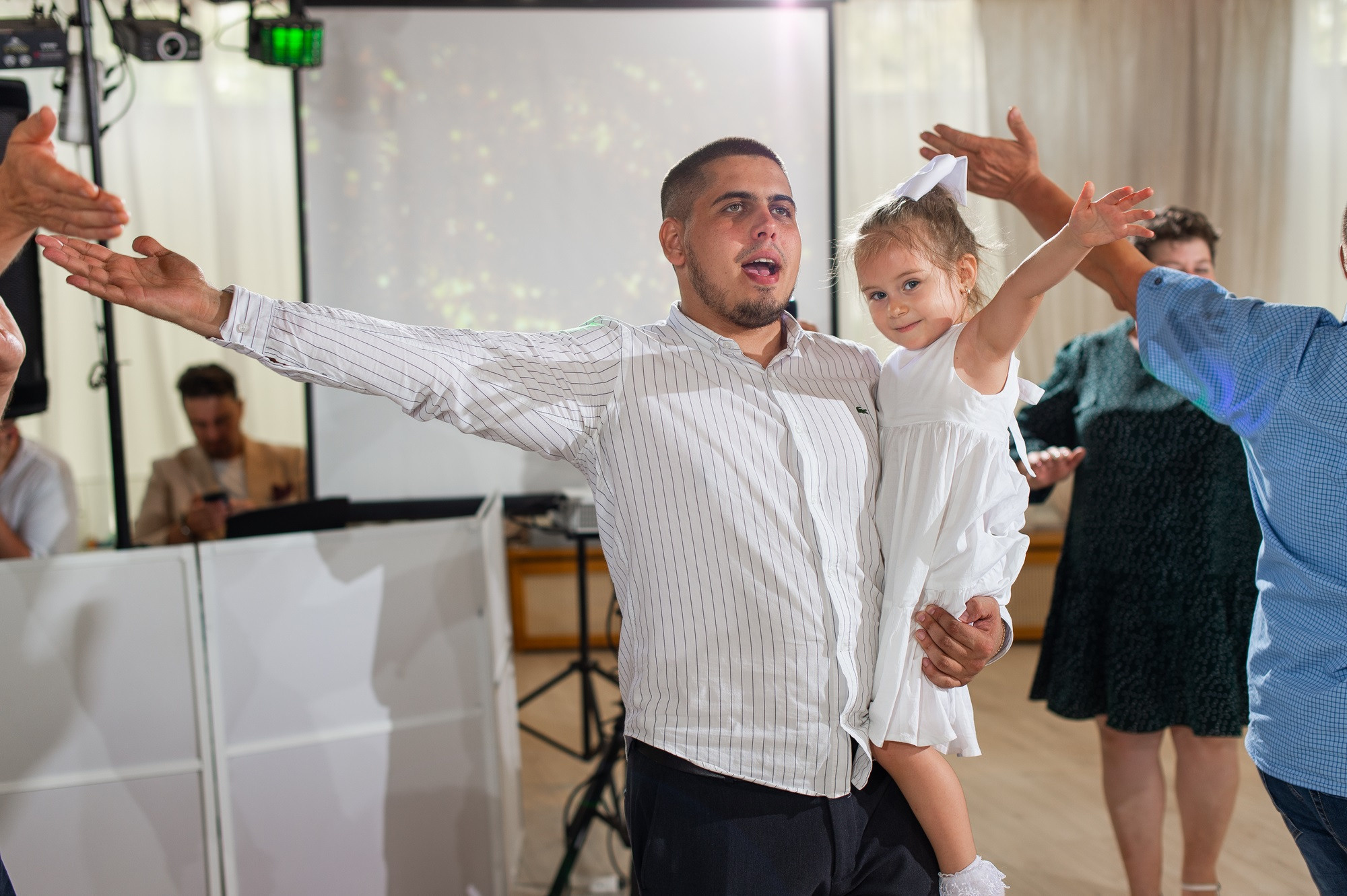 «Саша+Саша». Свадебный и семейный фотограф в Омске Мормулев Михаил