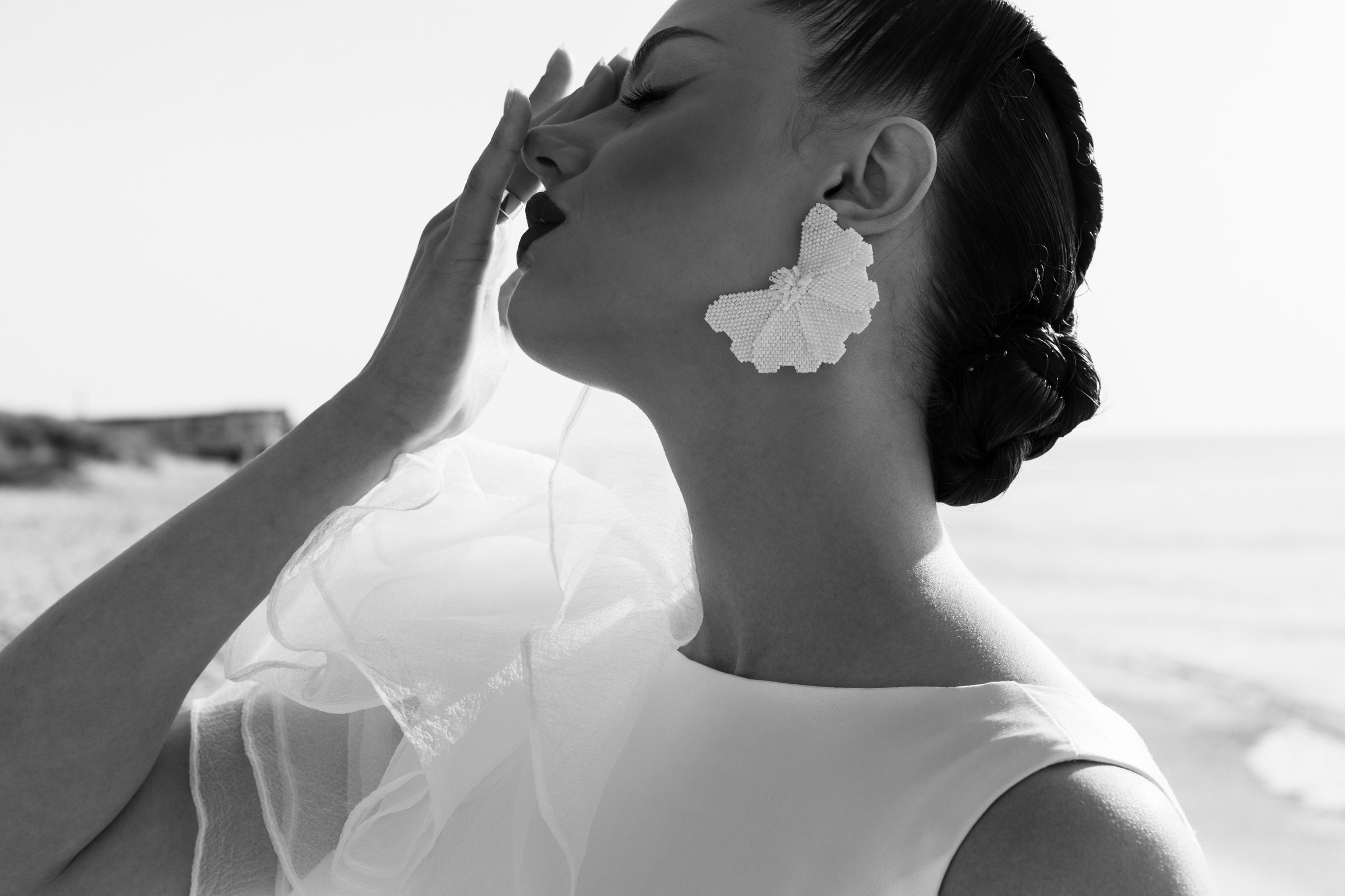 Свадебная фотосессия на пляже в Калининграде. Свадебный фотограф в Москве Элина Ларченкова. Фото, которые цепляют