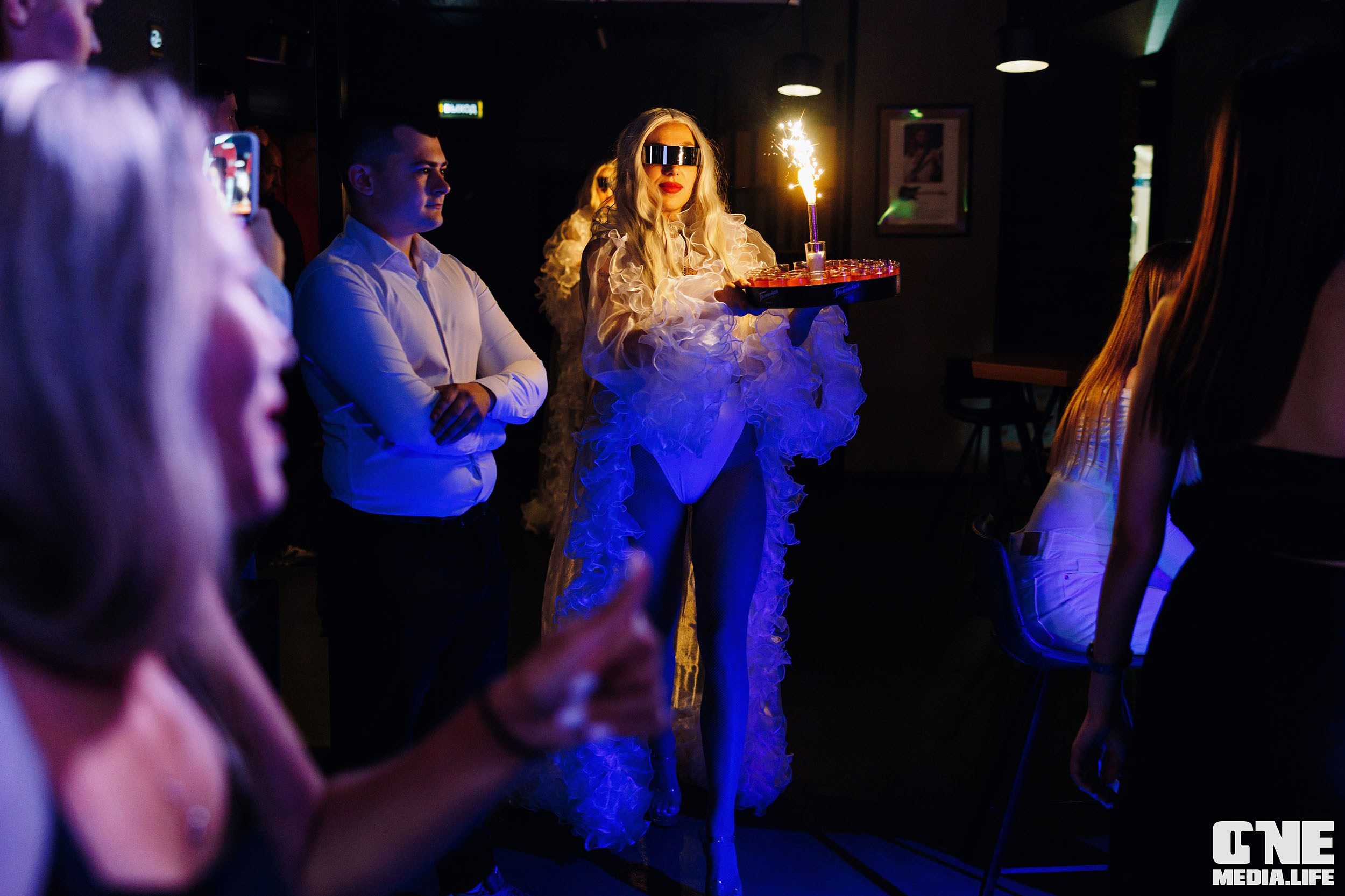 Фоторепортаж из бара Баррэ. One Media Life: фоторепортажи, фотоотчеты с мероприятий и заведений