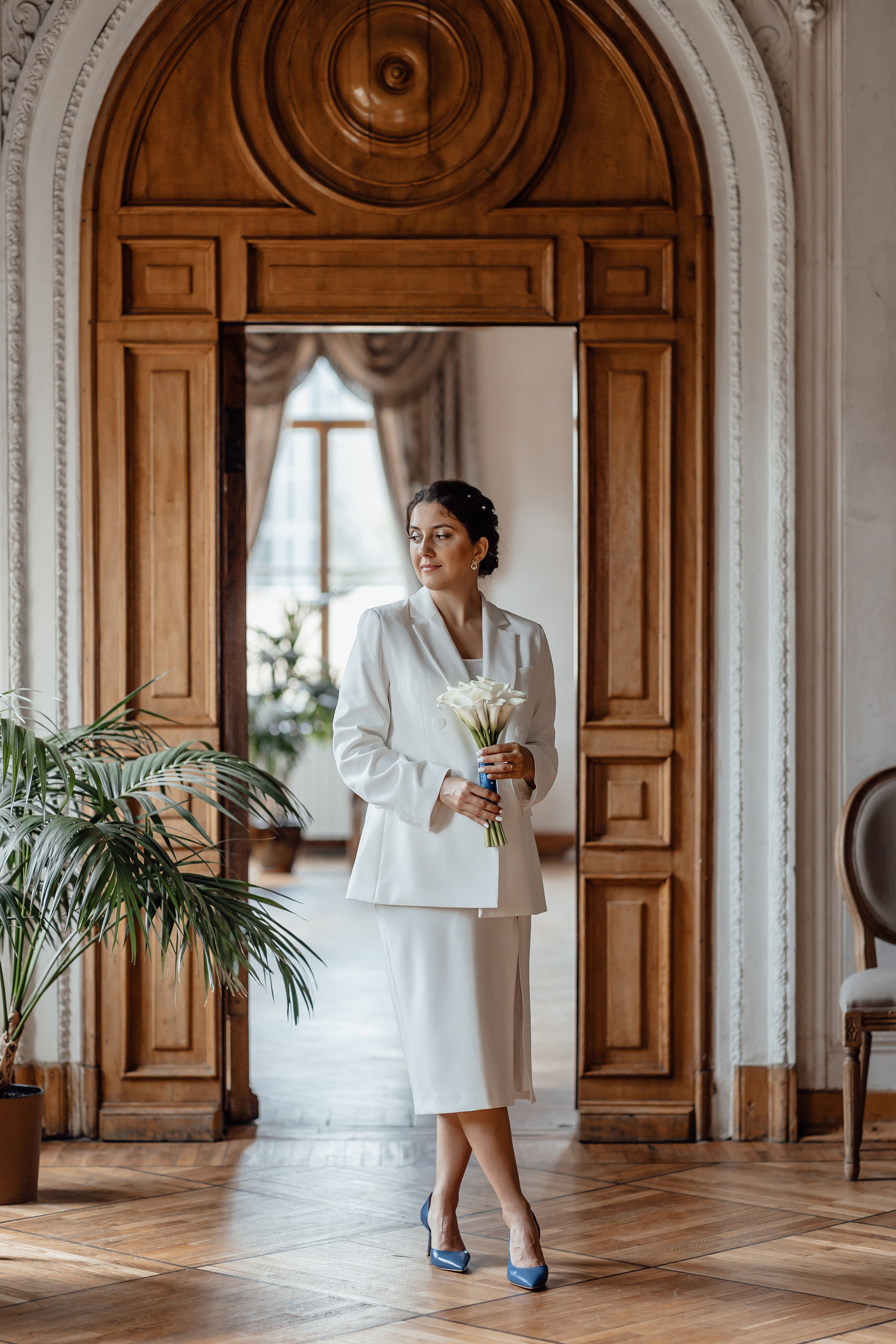 свадебная фотосессия в библиотеке читальне Пушкина