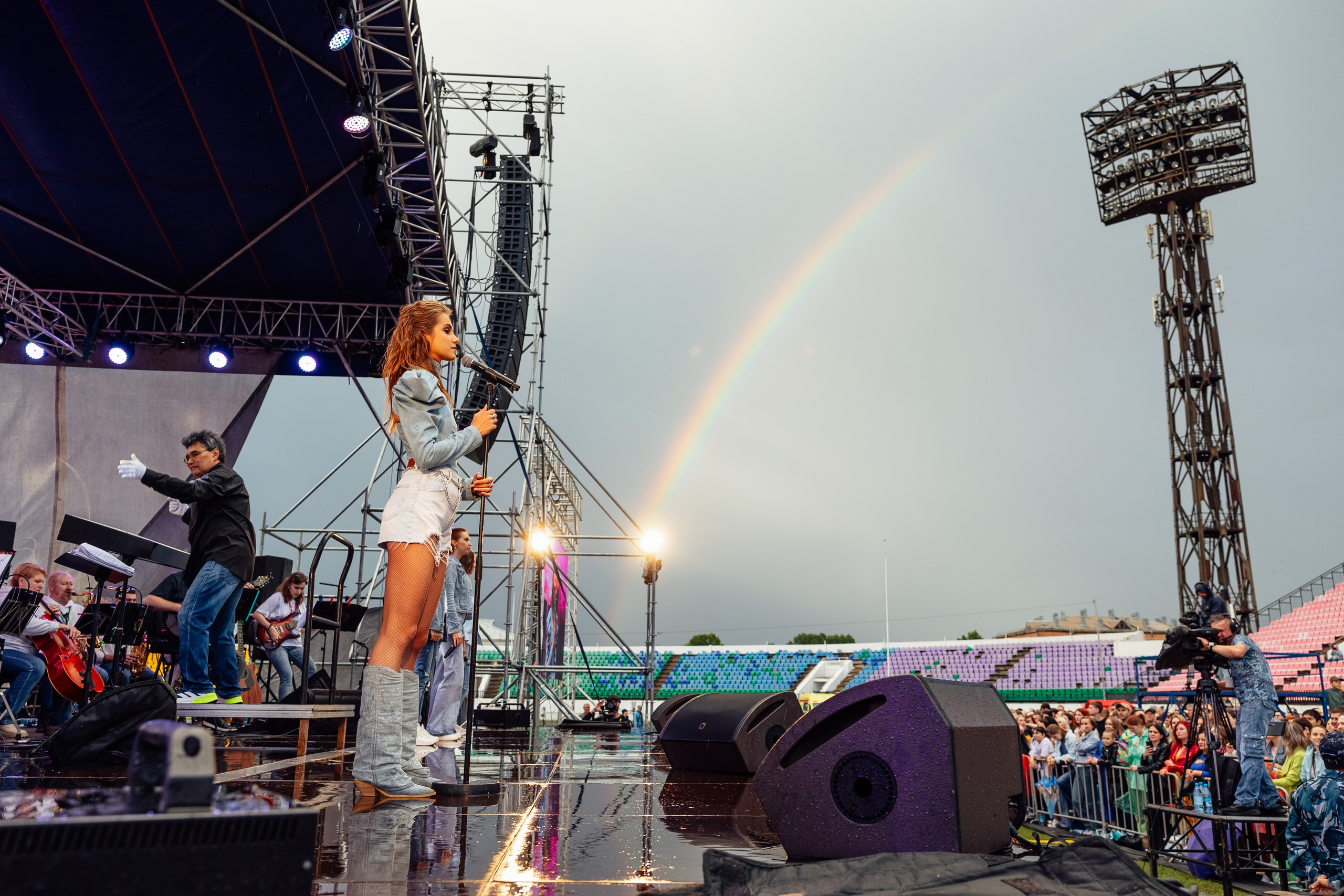 Рок-хиты с Симфоническим оркестром. Вокалистка Мария Сиротенко