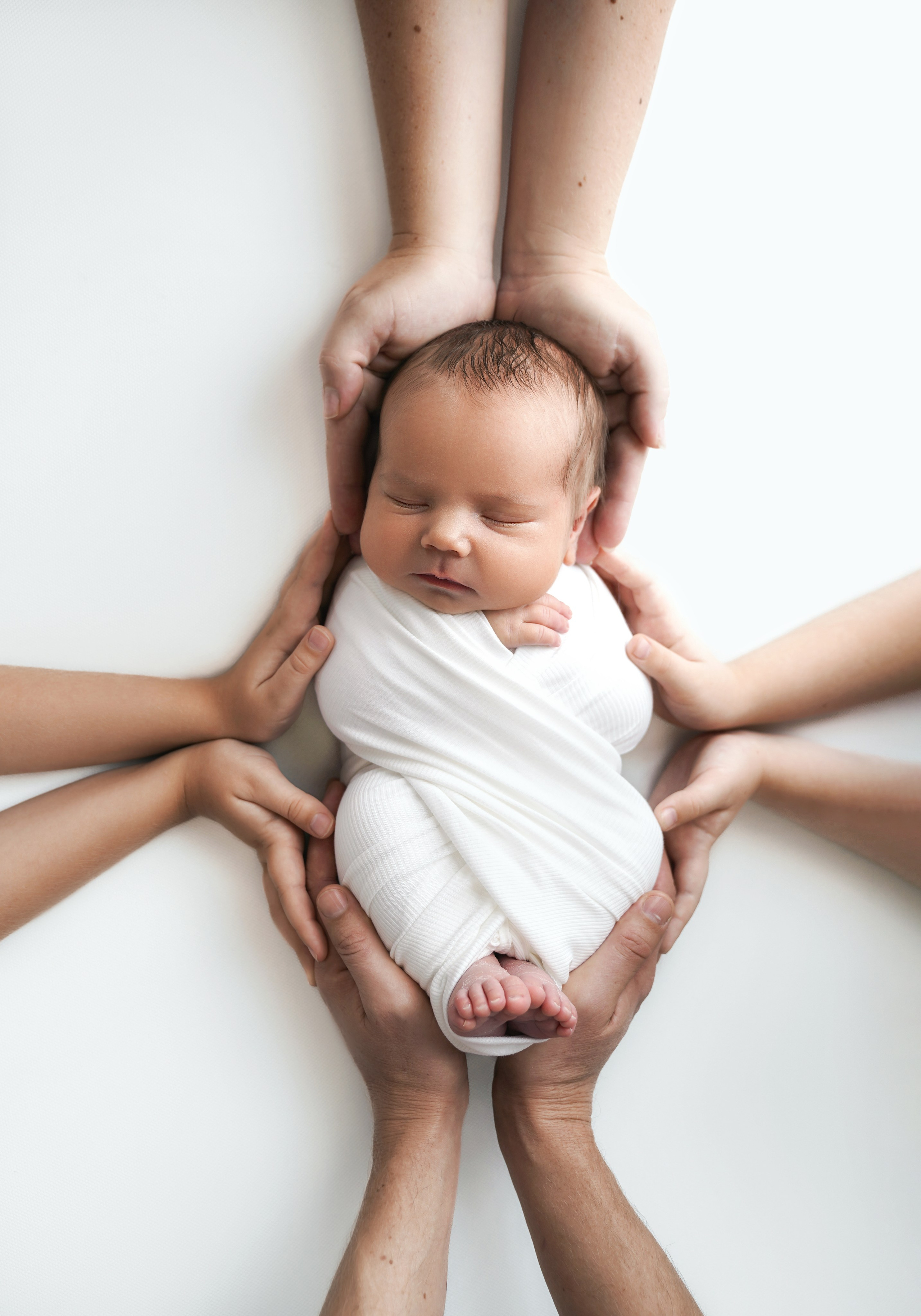 Фотосессия новорожденного (newborn). Фотограф новорожденных, детей до года и беременных в Симферополе