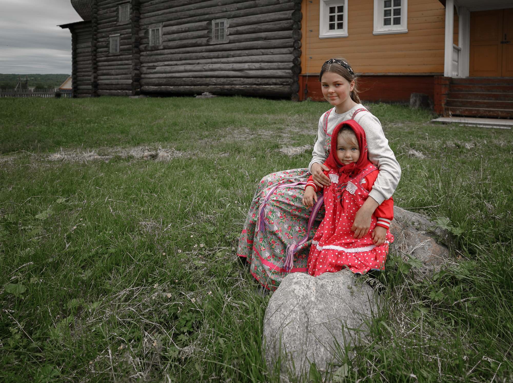 На златом крыльце сидели… с. Нёнокса. Фотограф — путешественник Светлана Романовская