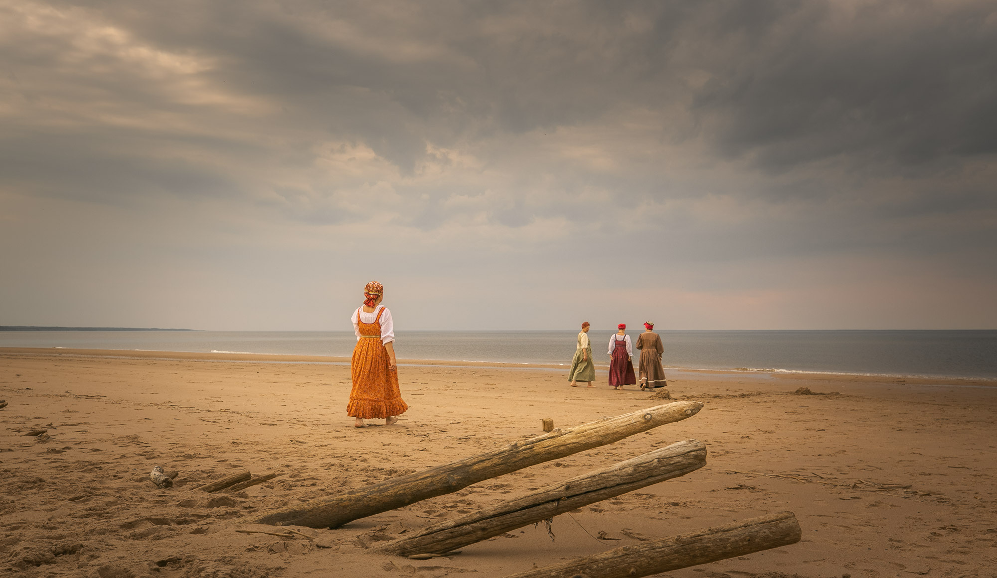 Жёнки по морю гуляли. Село Нёнокса. Фотограф — путешественник Светлана Романовская