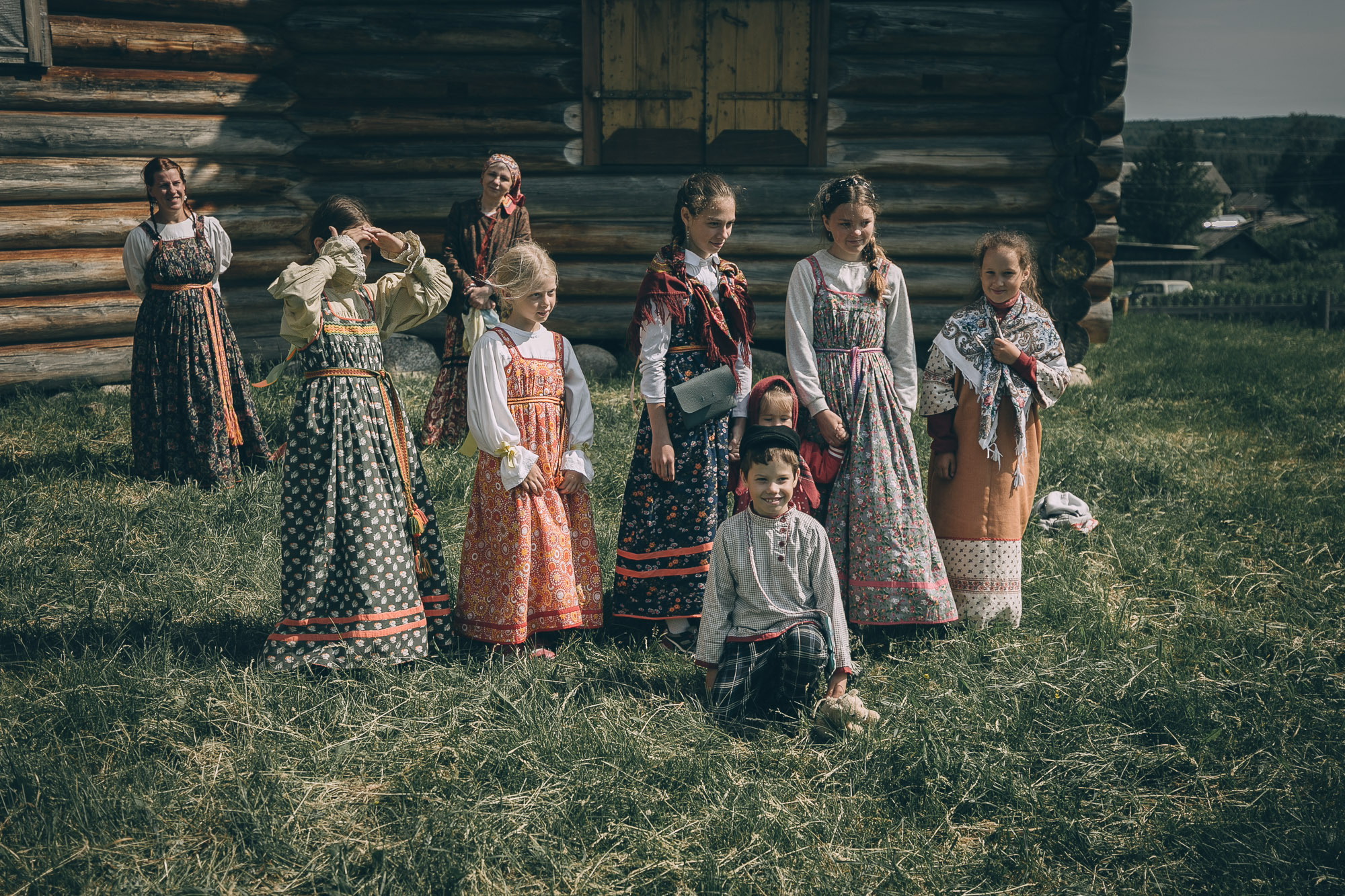 На златом крыльце сидели… с. Нёнокса. Фотограф — путешественник Светлана Романовская