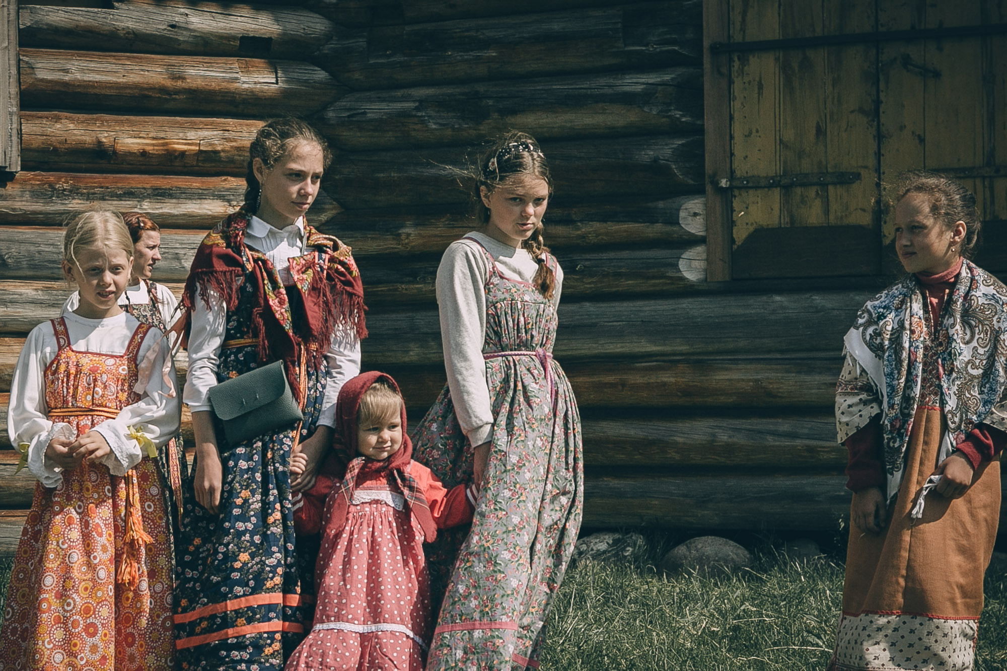 На златом крыльце сидели… с. Нёнокса. Фотограф — путешественник Светлана Романовская