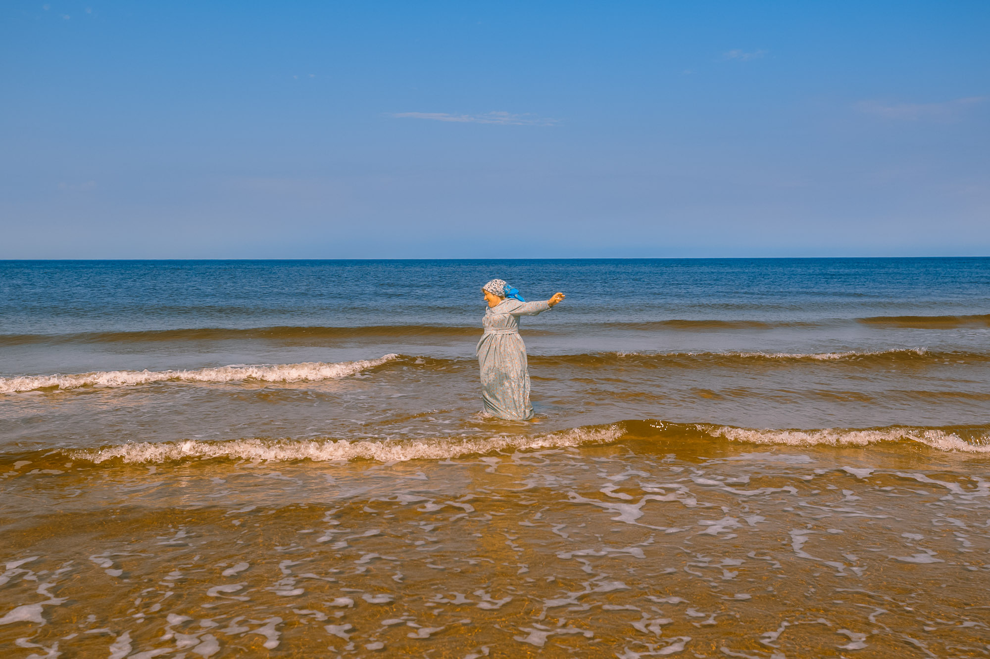 Жёнки по морю гуляли. Село Нёнокса. Фотограф — путешественник Светлана Романовская