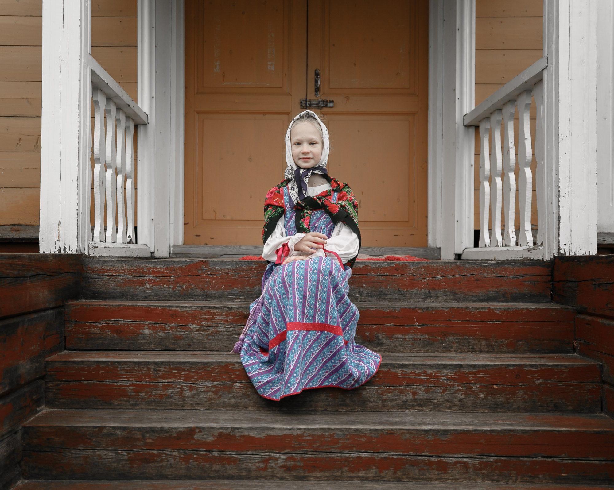 На златом крыльце сидели… с. Нёнокса. Фотограф — путешественник Светлана Романовская