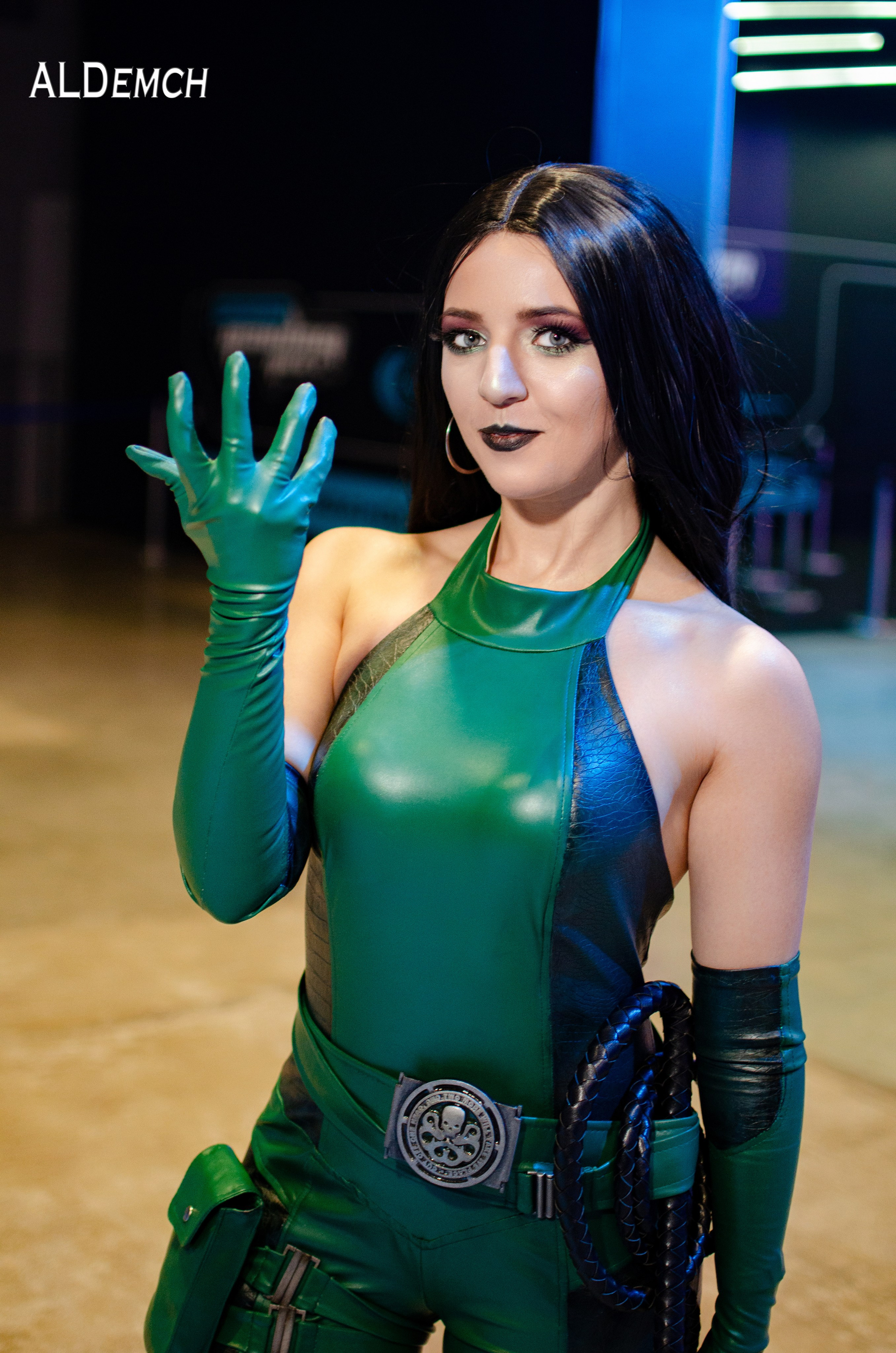 Марвел комикс картинки персонажей и косплей фото в России