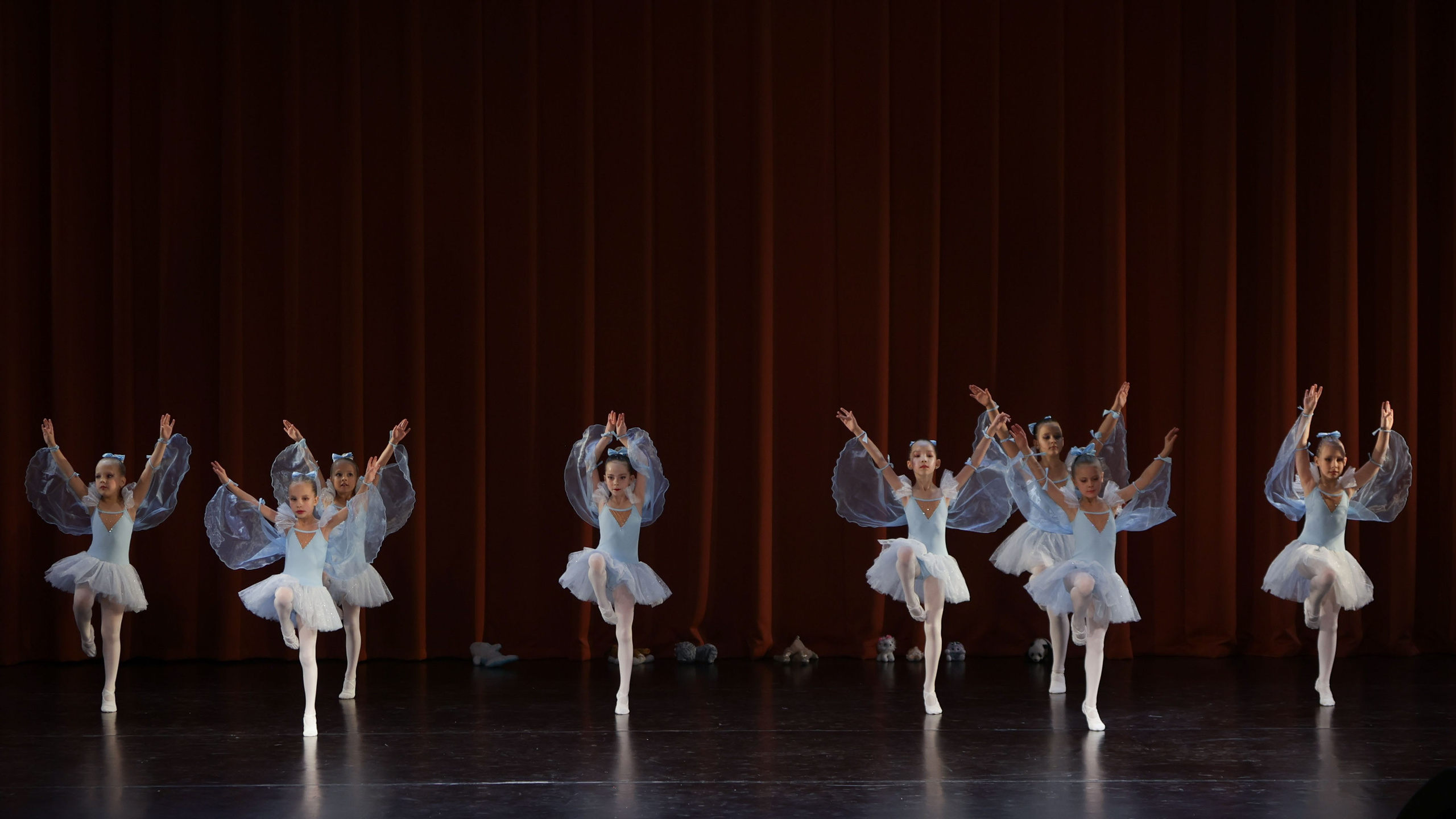 Фестиваль хореографического искусства «КУБОК ЛЕГЕНДЫ — 2025». Выпускные альбомы и школьный фотограф в Подольске, Троицке, Щербинке, Москве и Московской области