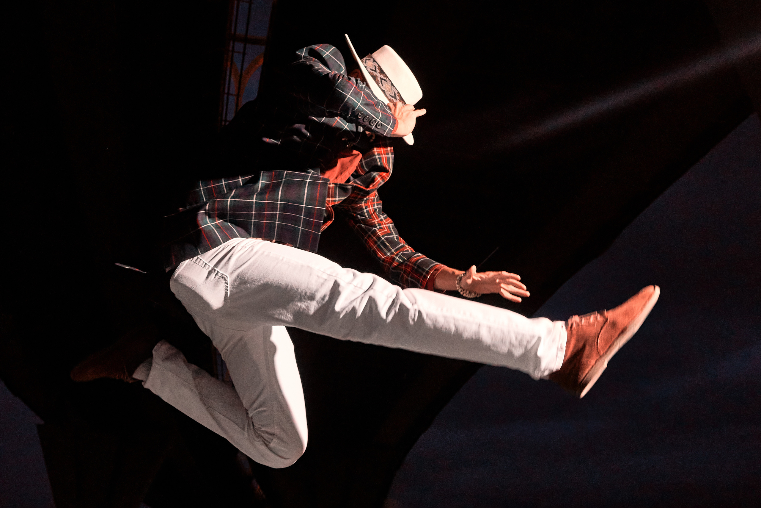 Фотомюзикл под дождем. Фотограф людей и животных в Санкт-Петербурге Марина Бурмистрова