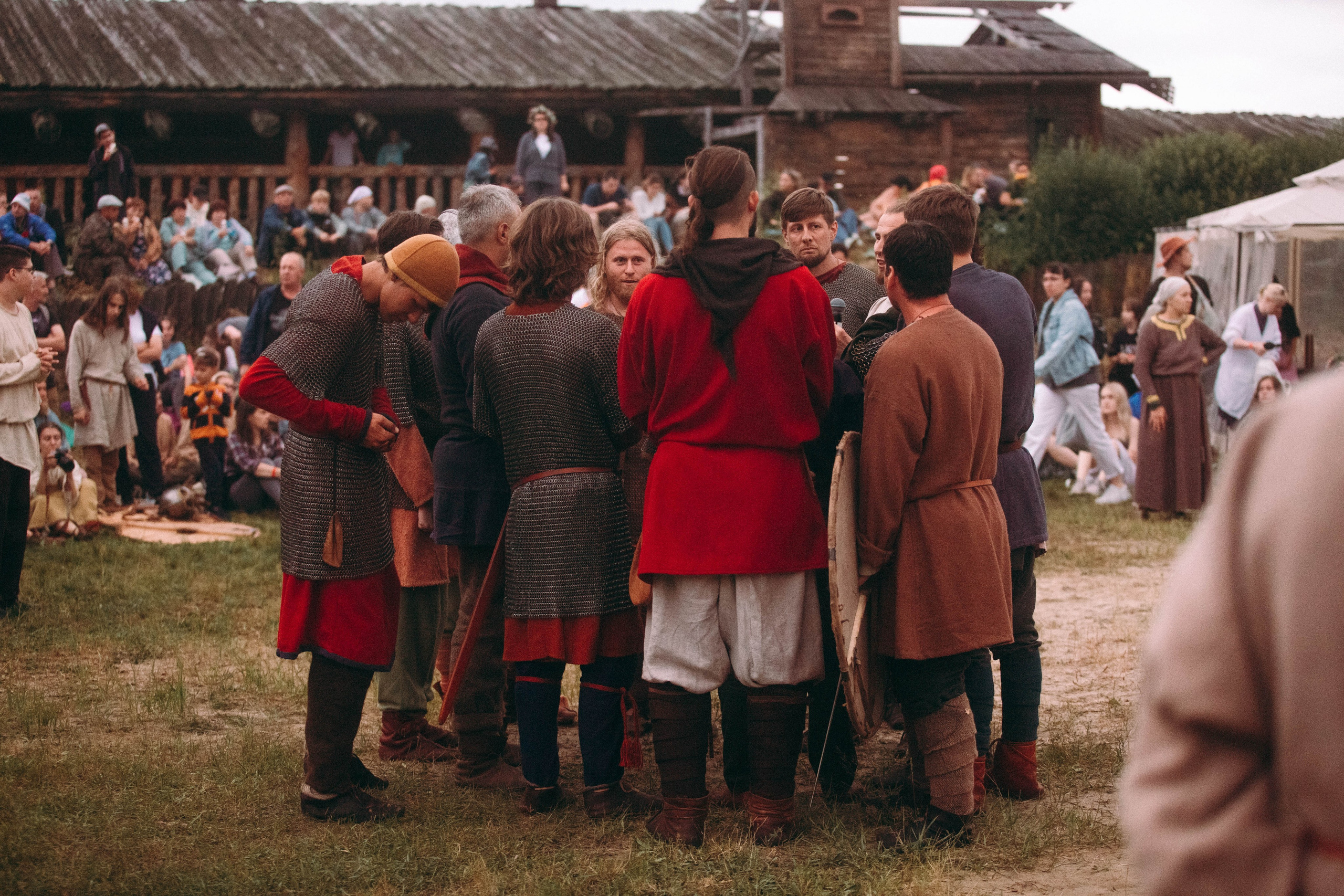 Фестиваль «Абалакское поле». Арт-фотограф Крис Л. в Тобольске: портрет, семейные, свадьбы