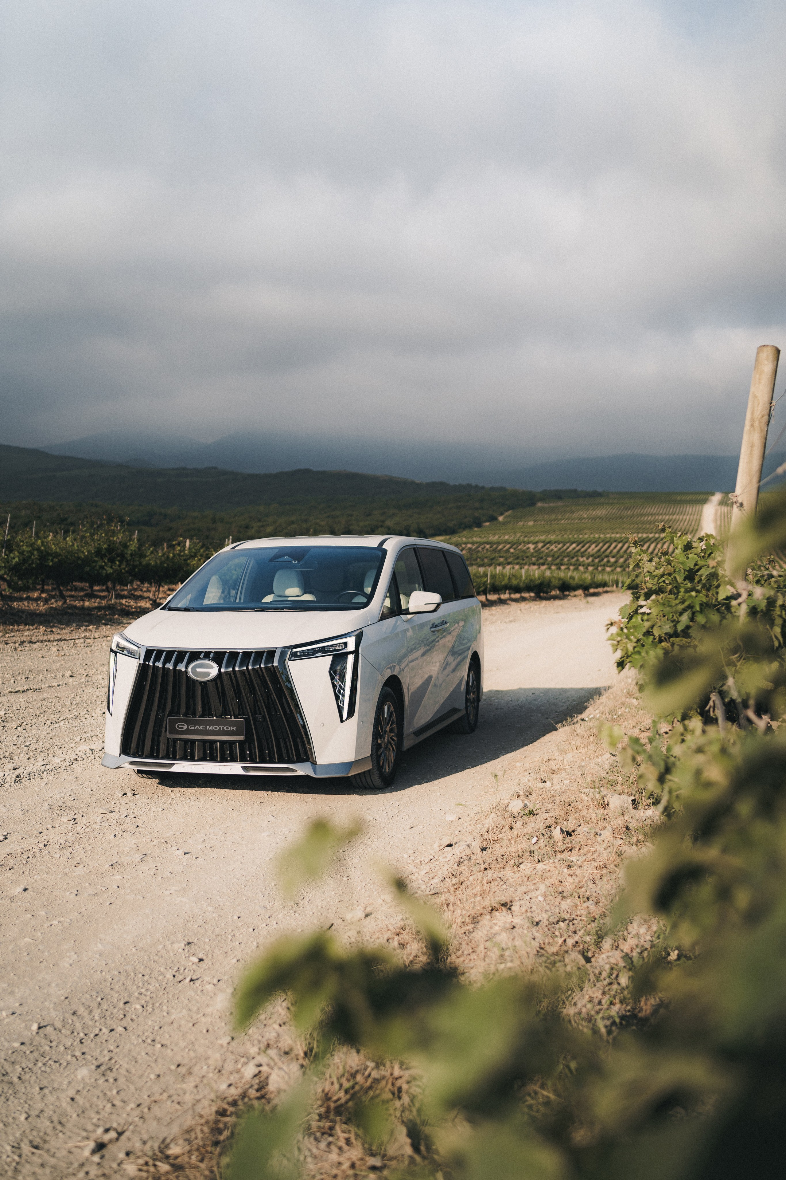 Сотрудничество с GAC Motor. Флагманы модельного ряда 2025: M8 & GS8 Dragon HEV. Фотограф Илья К. в Москве