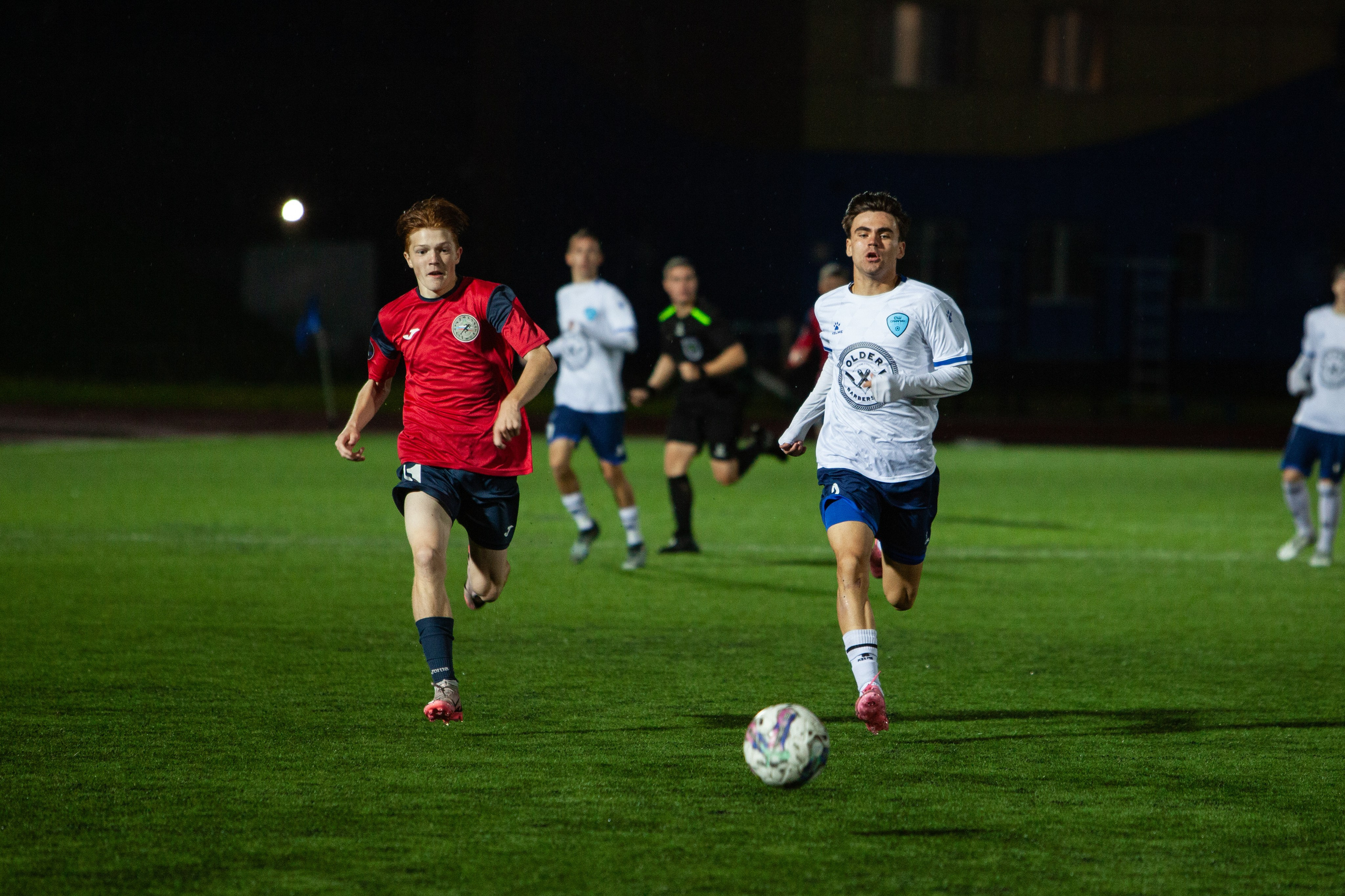 Матч юношеской футбольной лиги между командами СШ «Сахалин» и «СШОР № 1» (Комсомольск-на-Амуре) (U-18). Кутузов Евгений Фотограф в Южно-Сахалинске