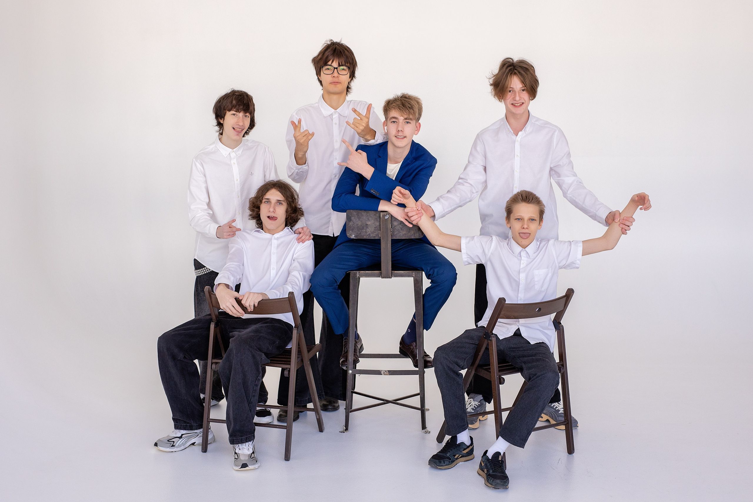 67 школа, 9б класс. Стильный выпускной альбом Владивосток фотограф Вероника Мигачева