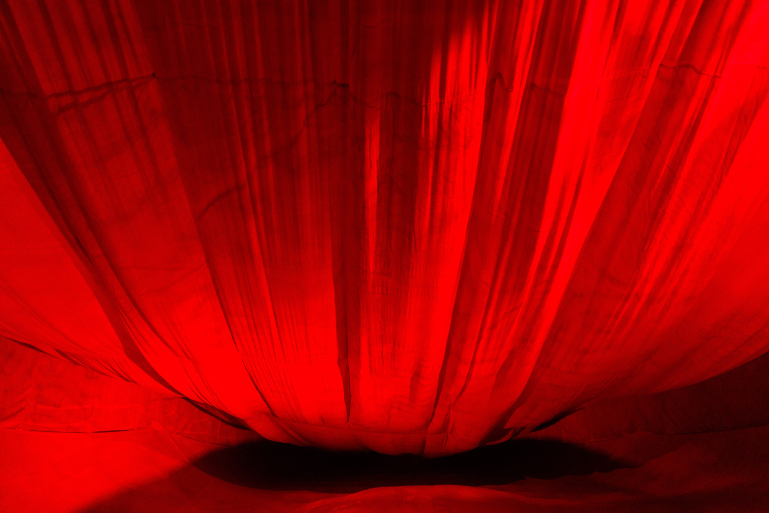 Декорации для спектакля «Алые паруса» | Театр БТК. История занавеса. Превращаем идею в технологию