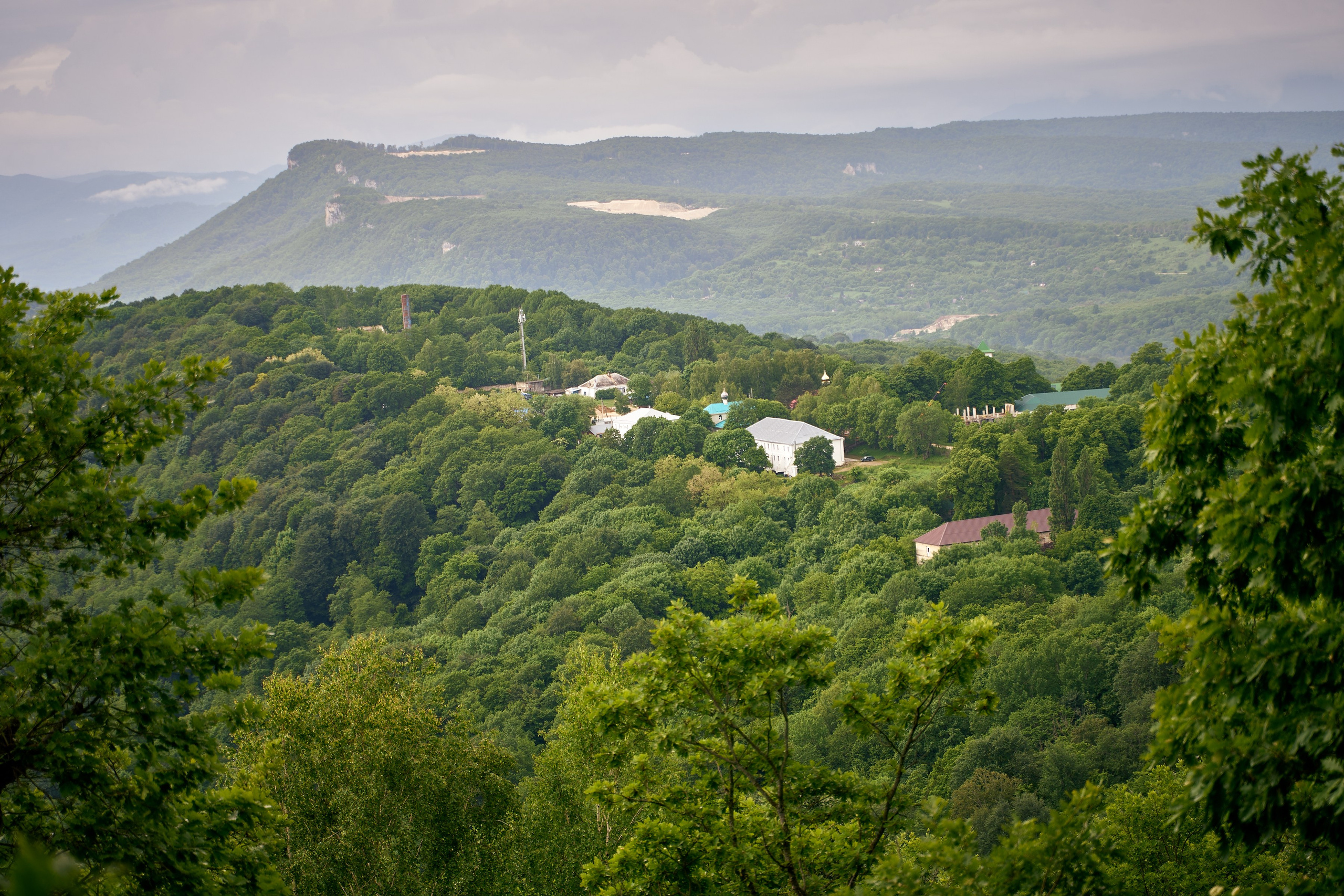 Монастырь. Петр Ступень. Свадебное, семейное фото и видео. Москва. Краснодар