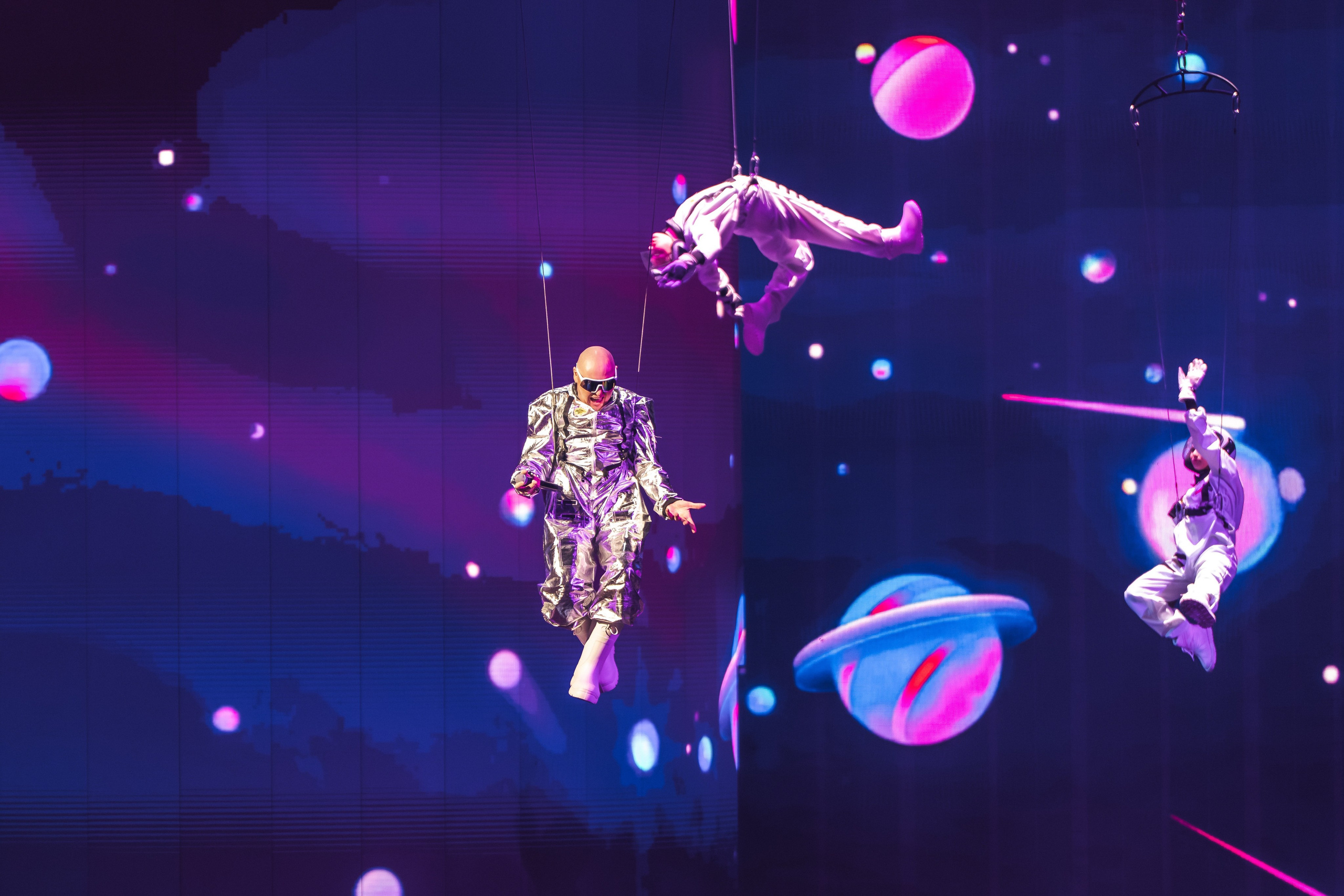 Superdiskoteka 90. Svyatoslav Bunkov | photographer