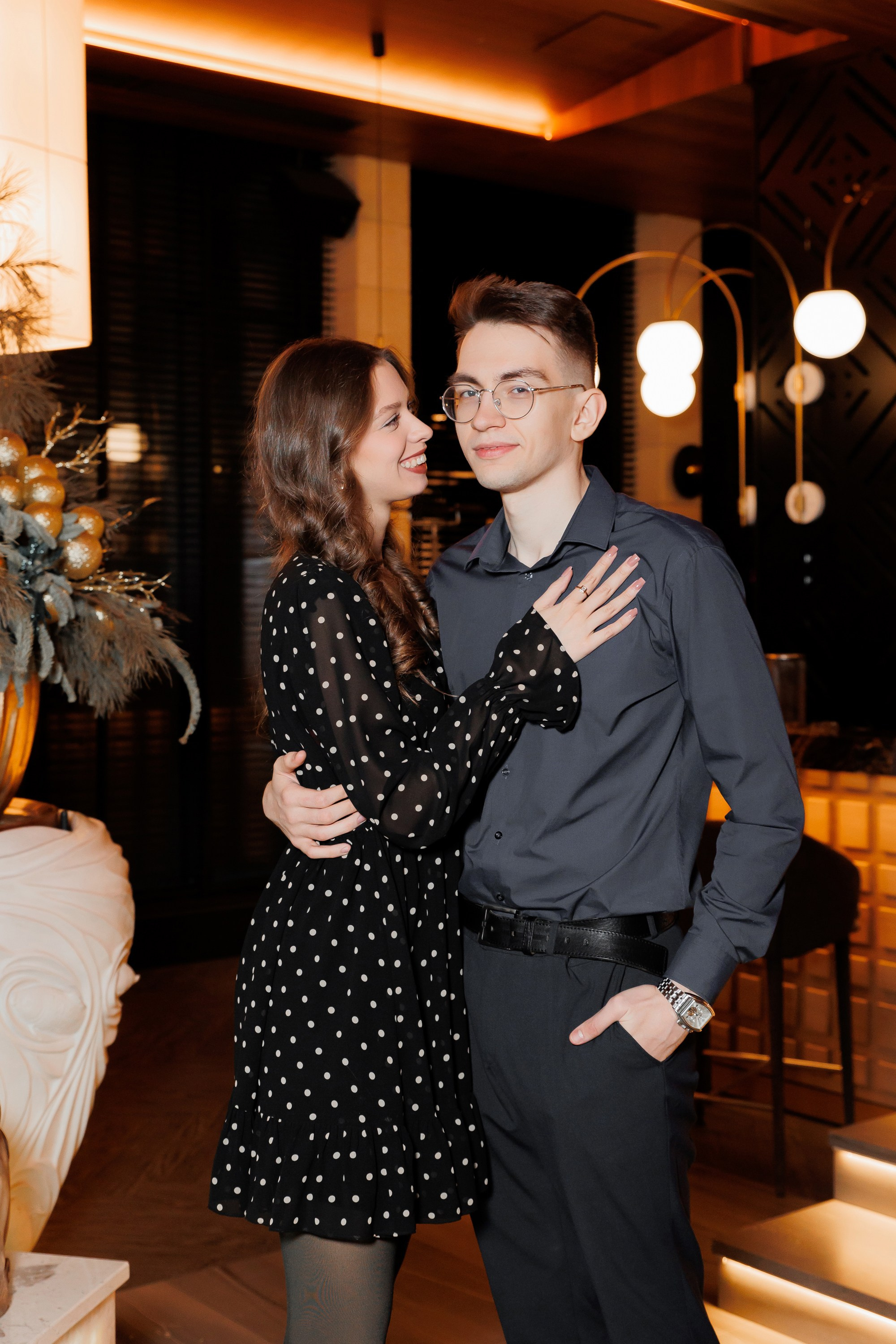 РЕЖЕНТ — HAPPY VALENTINES DAY. СВОИ. ФОТООТЧЕТЫ-СОБЫТИЯ-МЕСТА