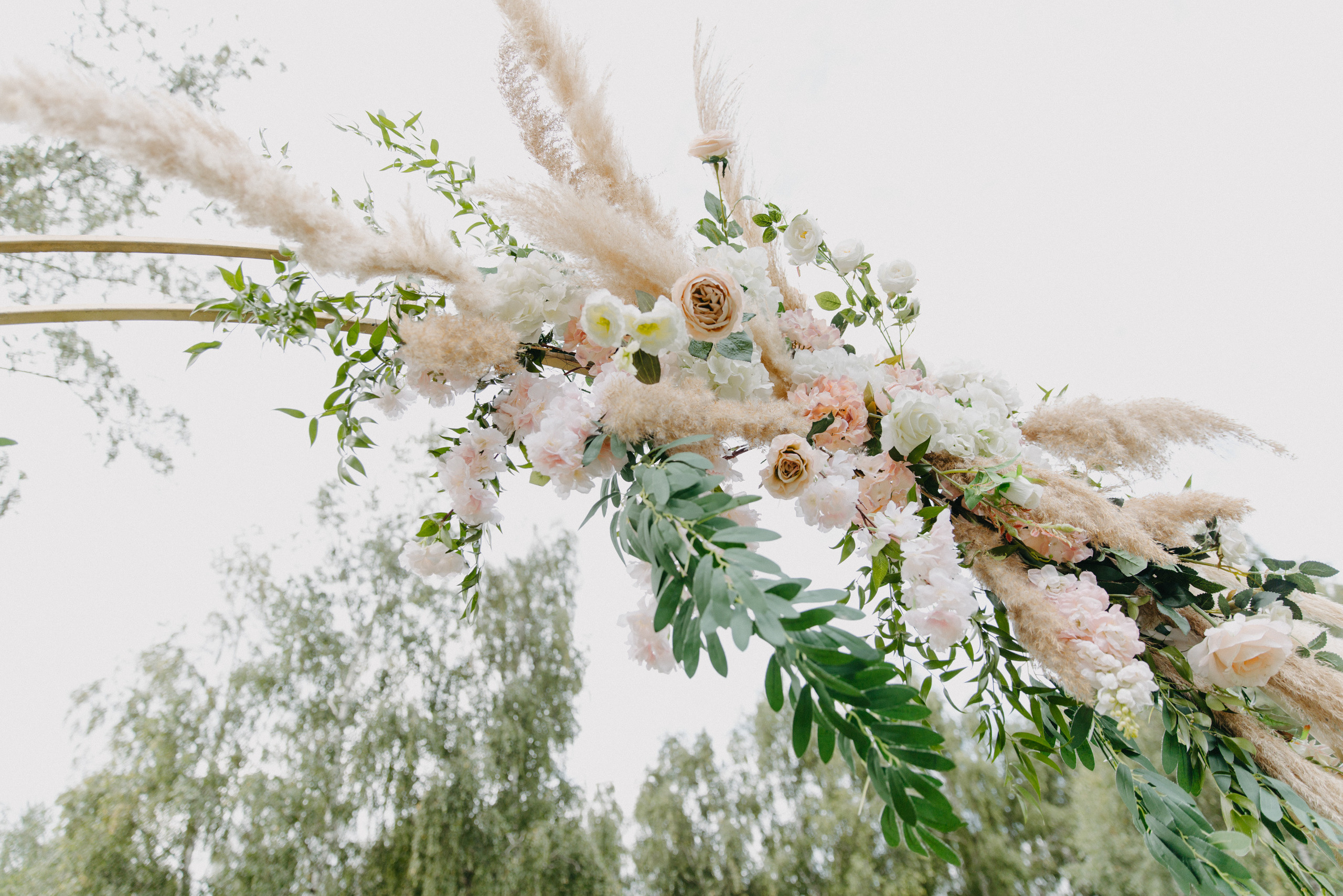 Территория для проведения церемонии выездной регистрации брака. Банкетный комплекс и свадебное агенство "Александр Грин"