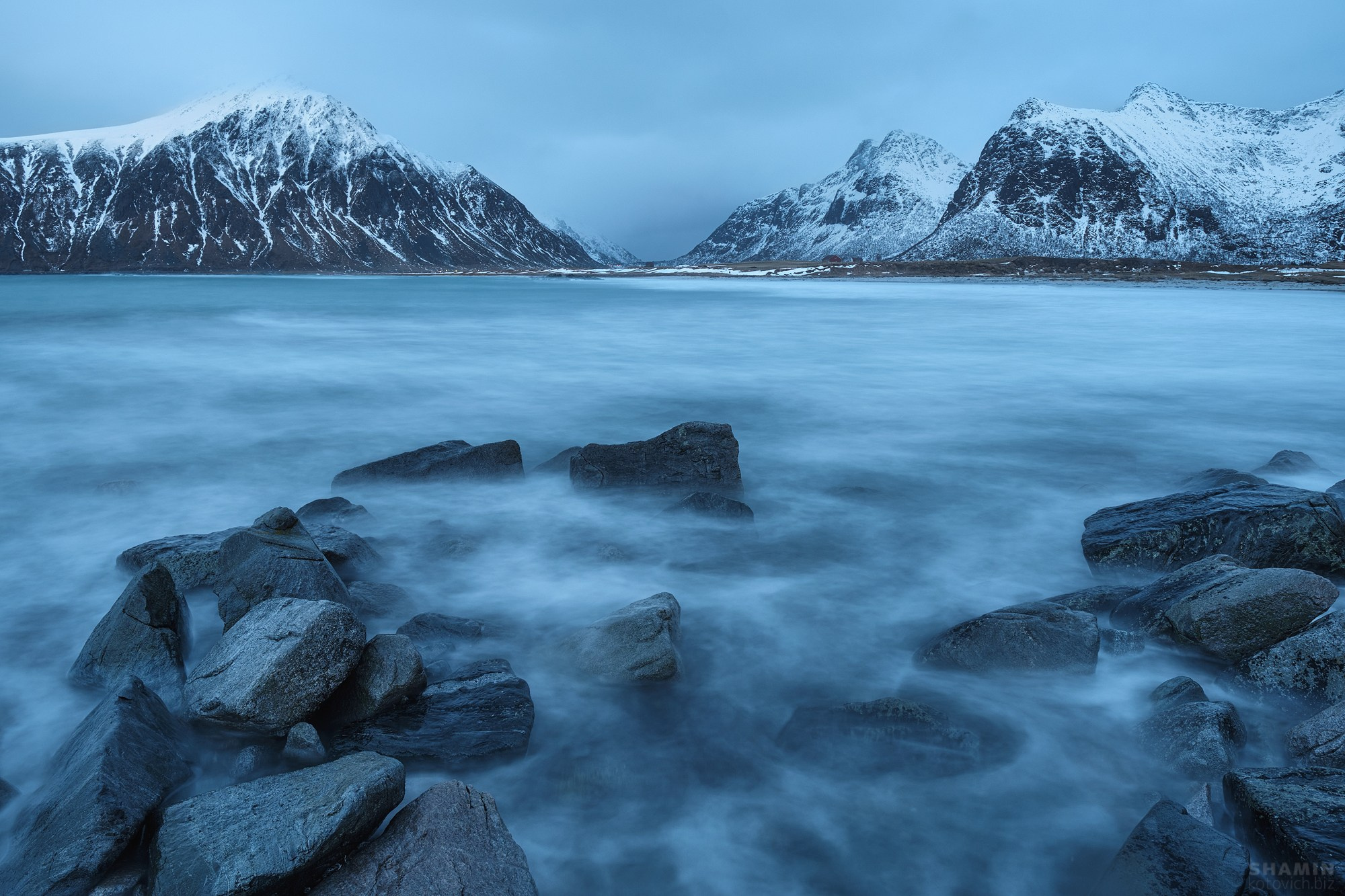 Лофотенские острова — пейзажи, северное сияние и море. Фотограф Константин Шамин. Фотограф Константин Шамин