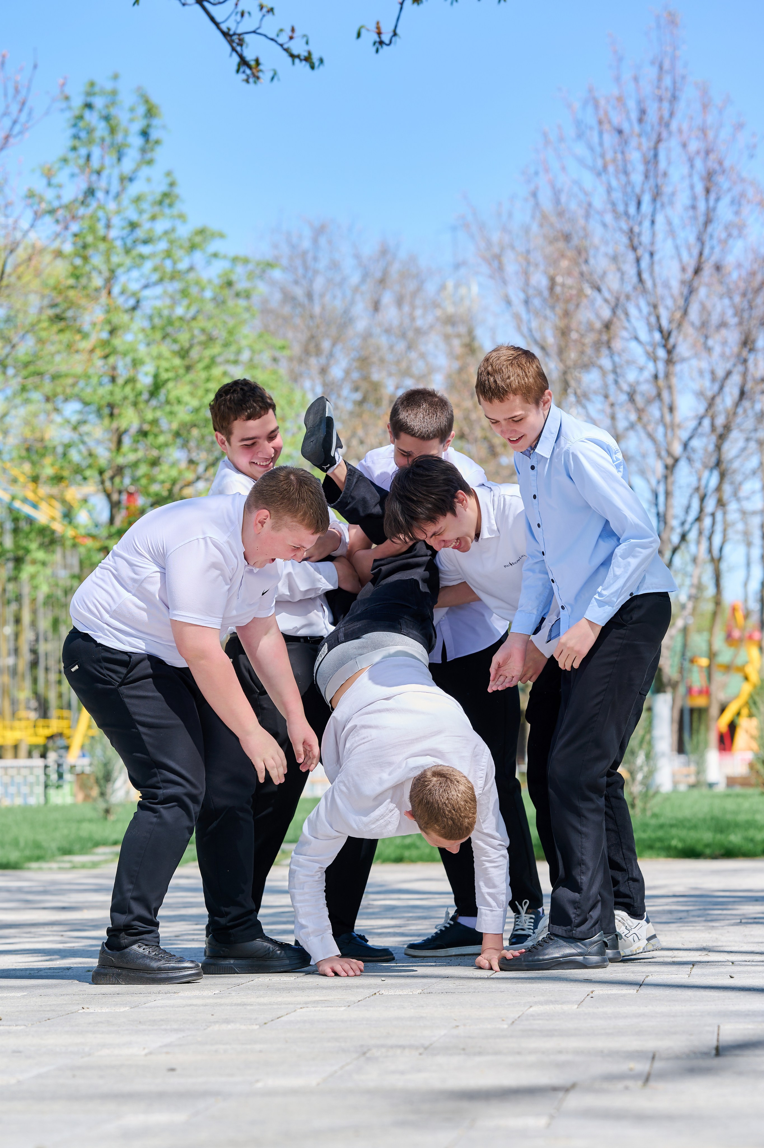 Фотосессия выпускников 9А класса СОШ 1. Школьный и семейный фотограф/видеограф в г. Курганинске