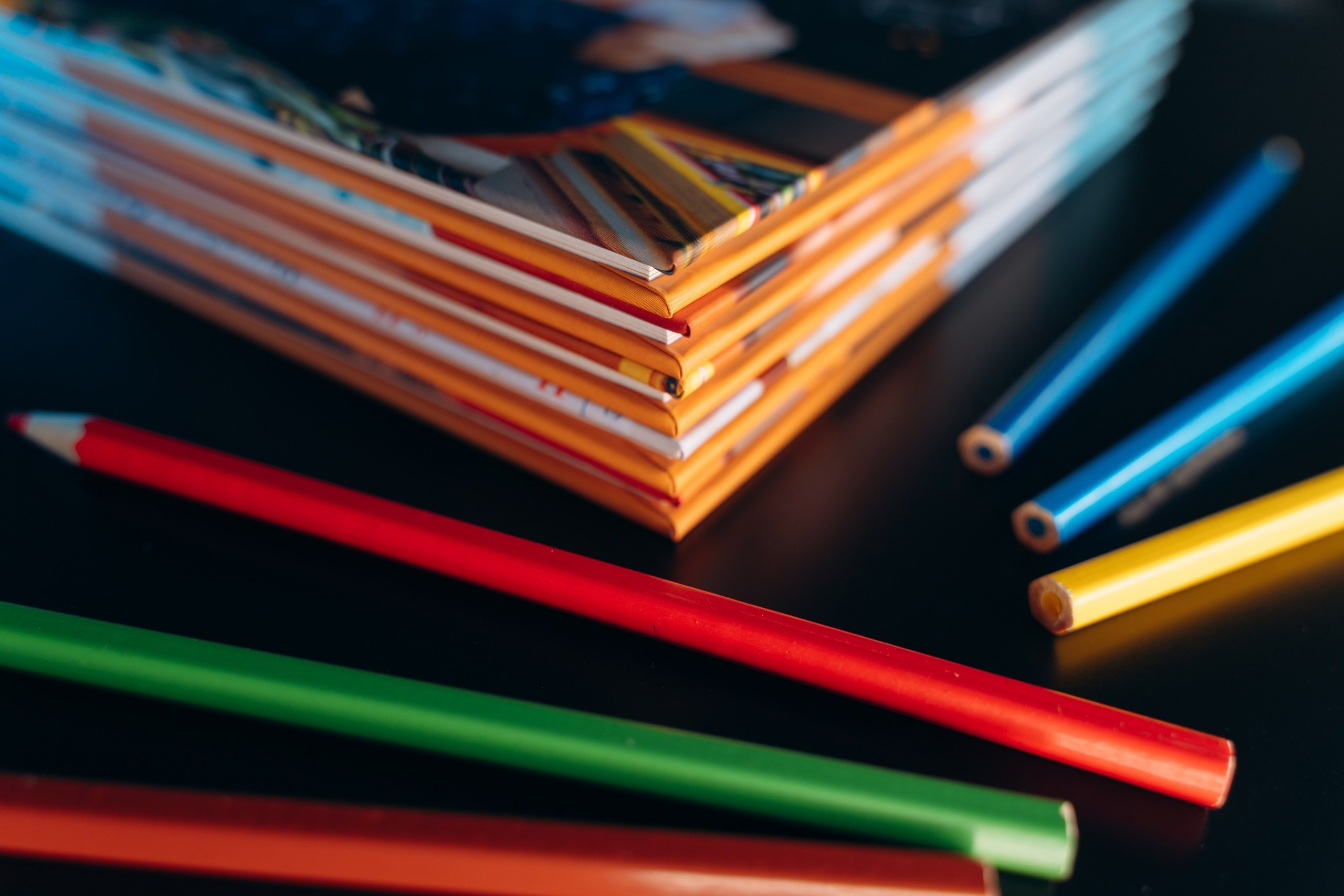 Детские сады. Свадебное видео и выпускные альбомы в Челябинской области in LENS