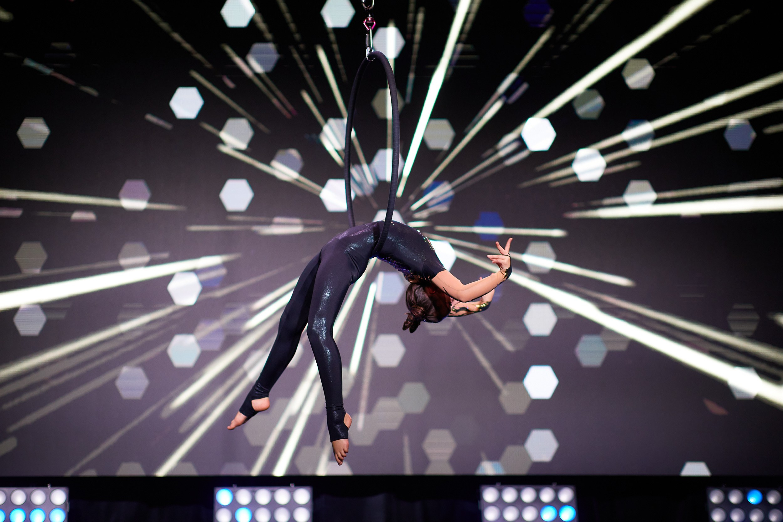 Анонс фоторепортажа с Концерта Грация. POLE DANCE. Photographer for business Mikhail Semenov. Aqua photo studio, photo school