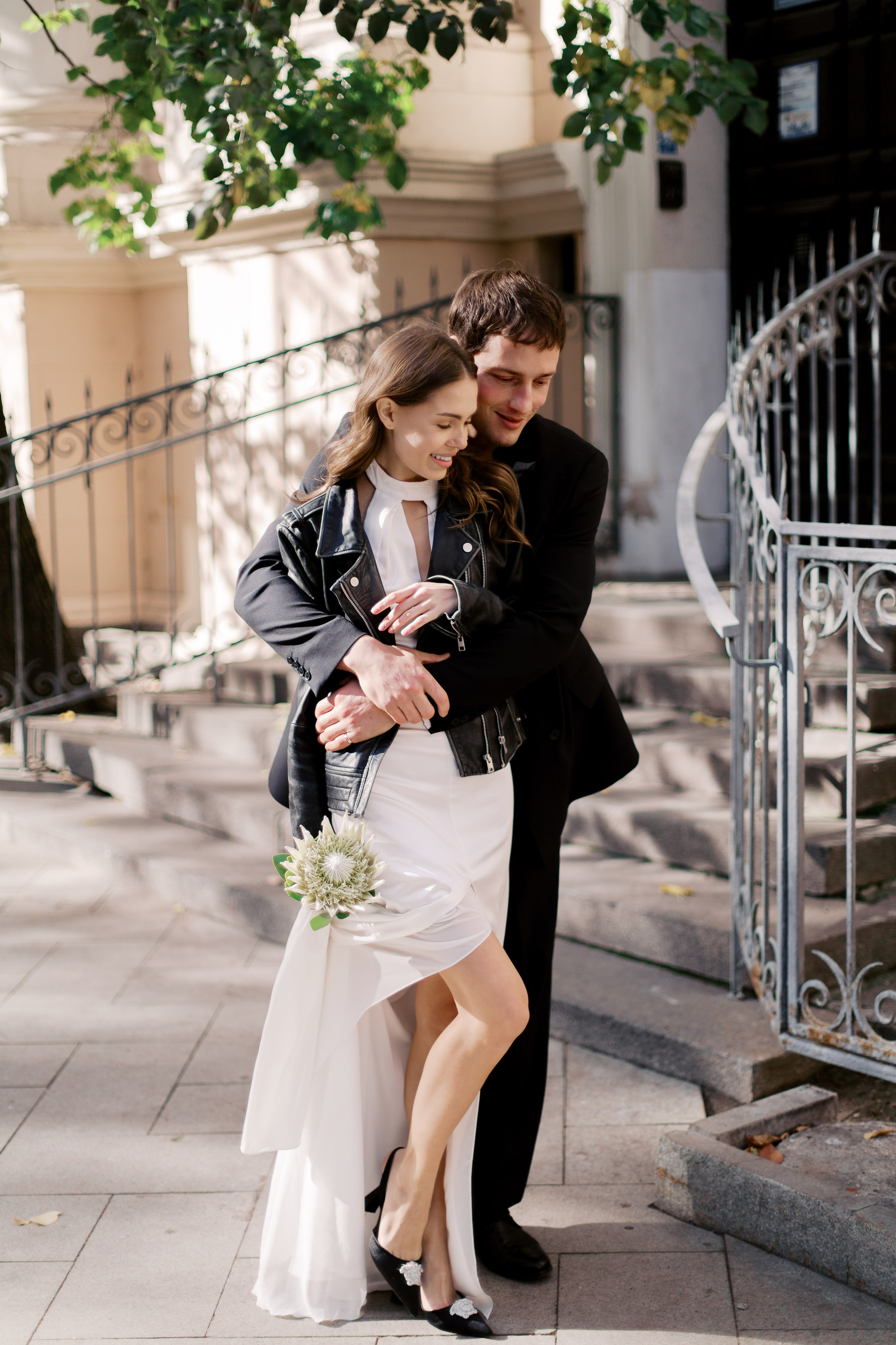 Свадебная прогулка по Патриаршим Прудам, свадебный фотограф Москва