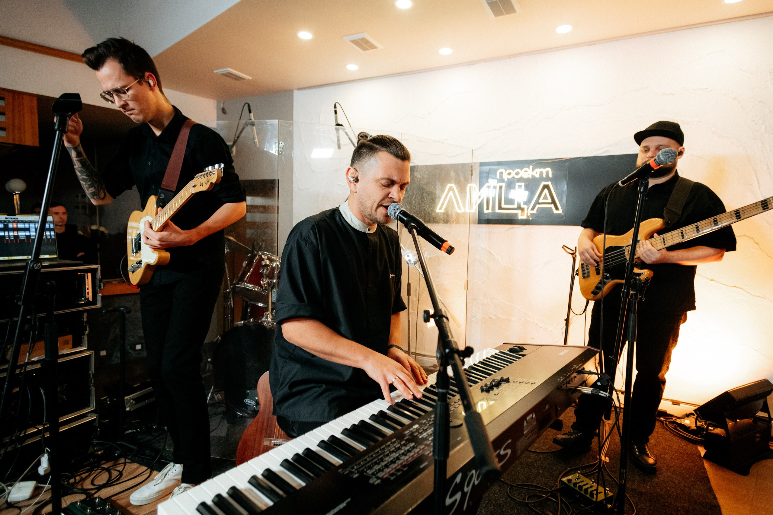 ЛИЦА.DV. СВОИ. ФОТООТЧЕТЫ-СОБЫТИЯ-МЕСТА