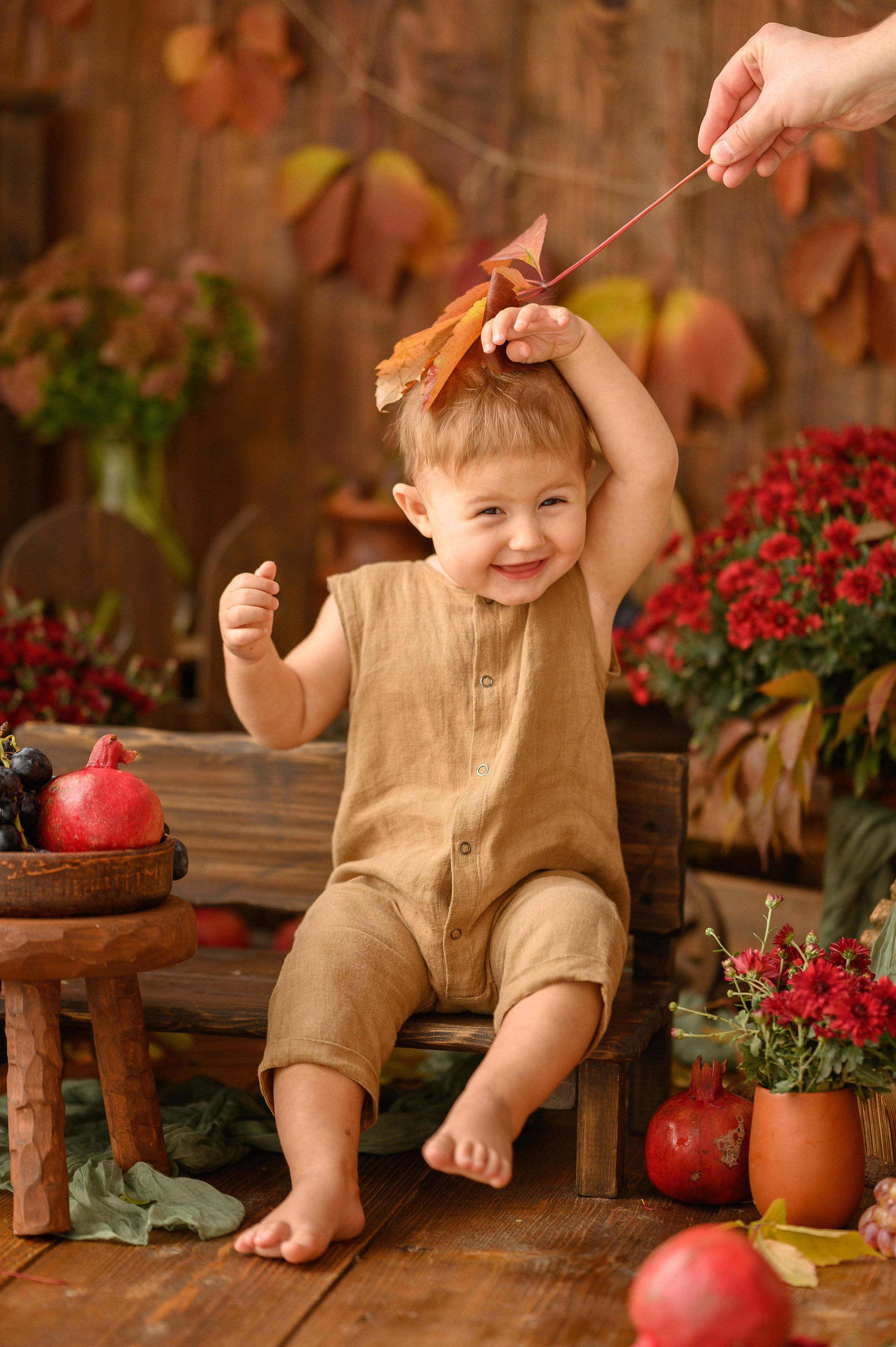 Коля и гранаты-виноград. Детский и семейный фотограф Ирина Гладких