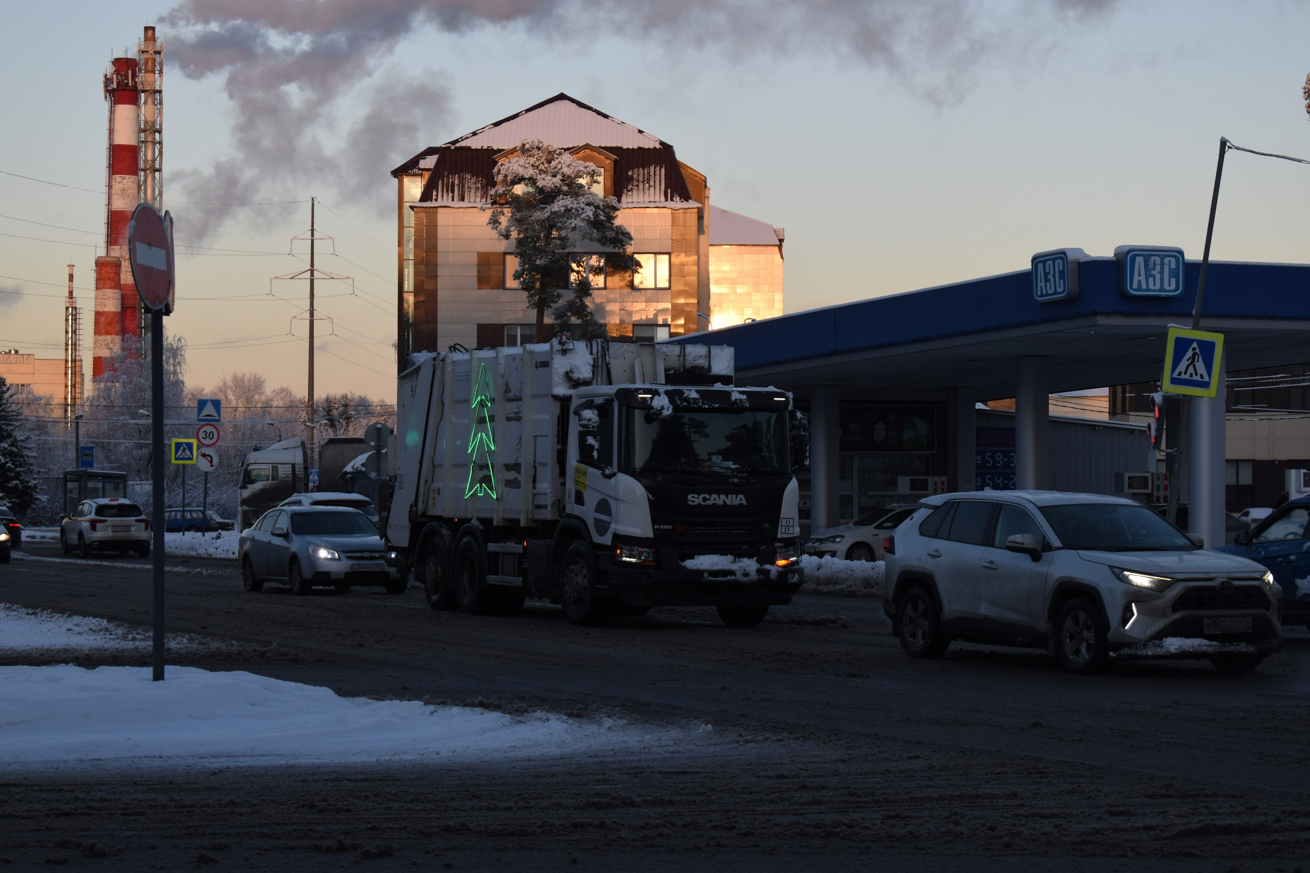 Последняя зимняя прогулка по городу в 2024 году. Фотограф Анатолий Мелентьев