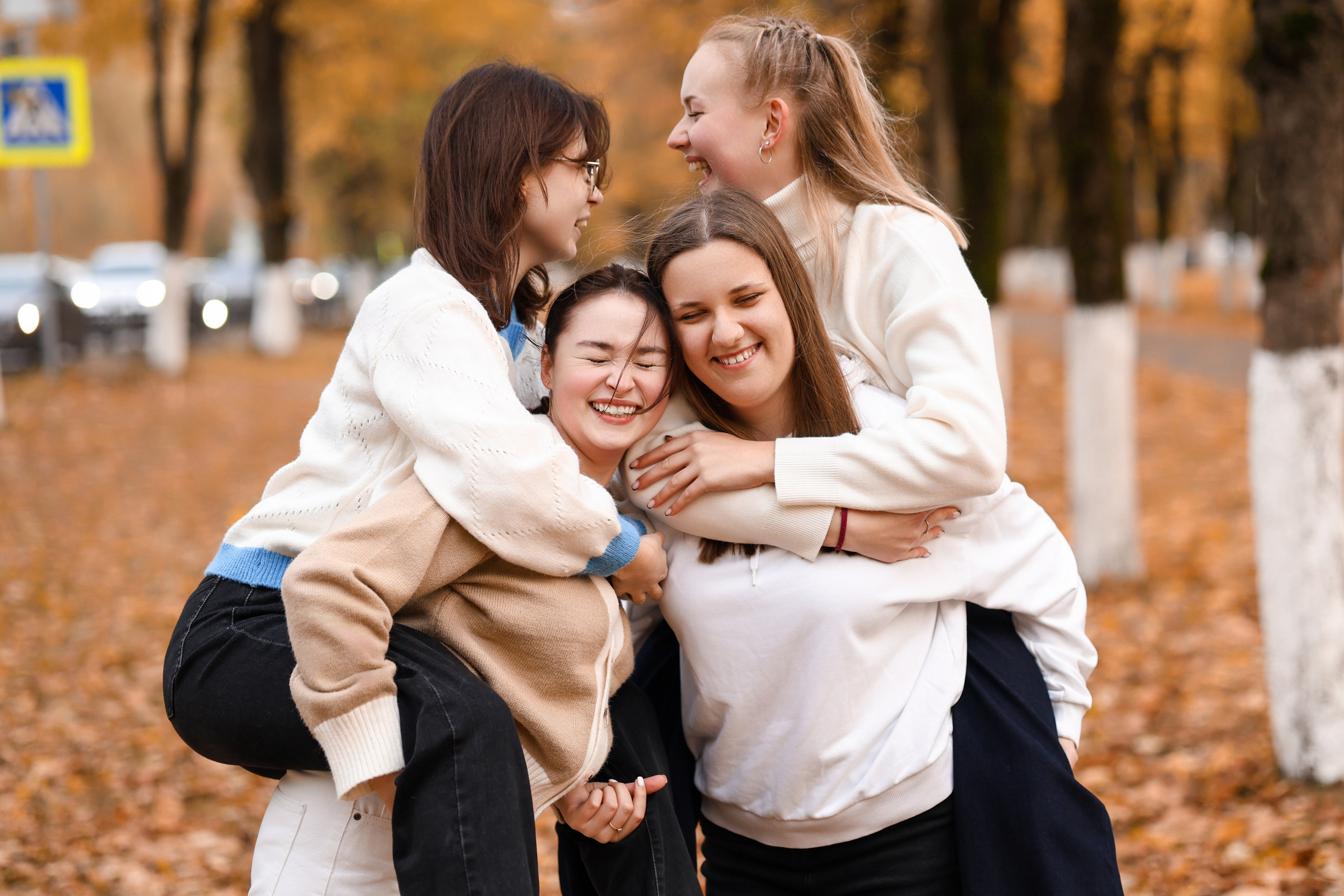 Выпускные альбомы в школах и садах в г. Конаково