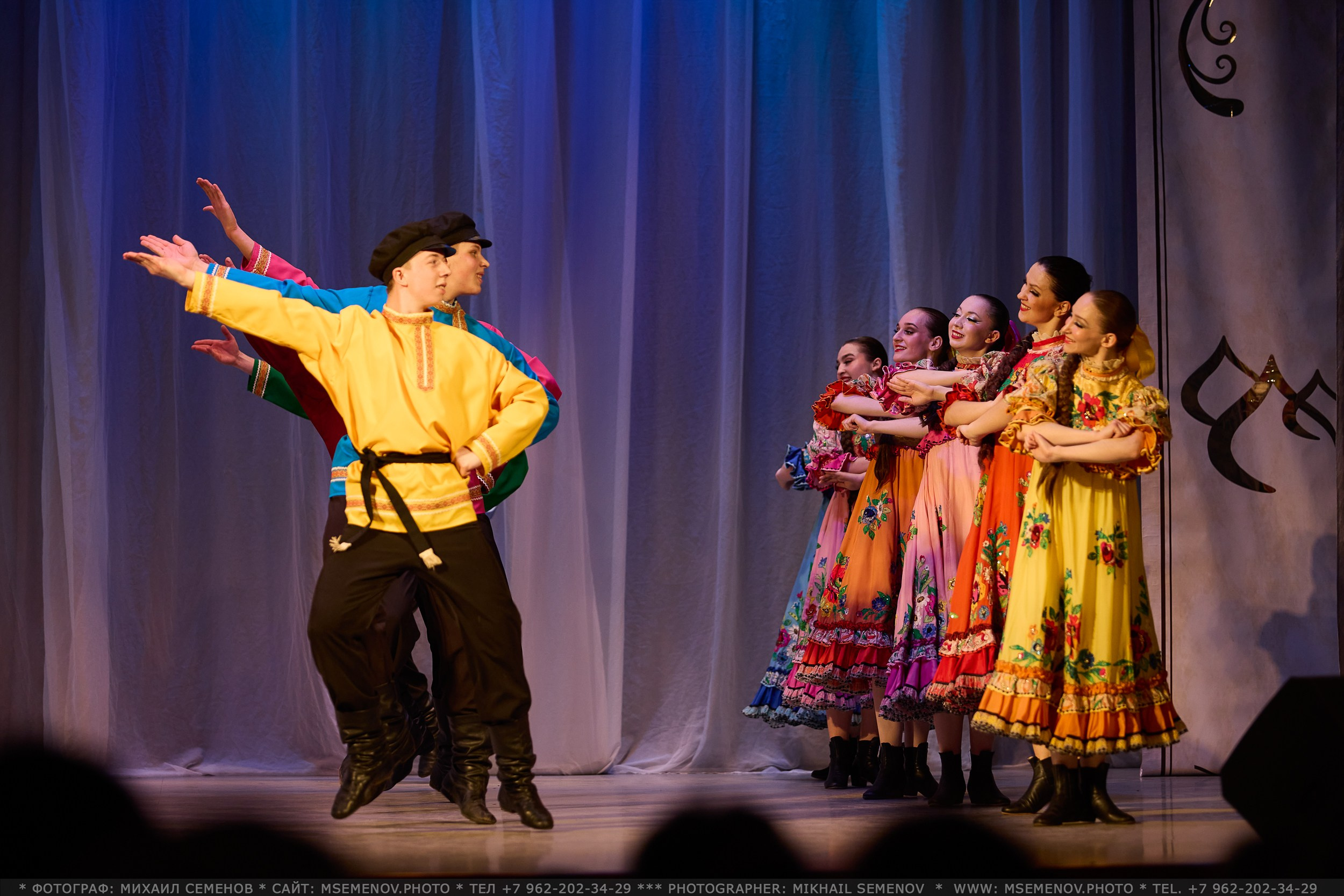 Фоторепортаж с Концерта «Волжанка» и «Задоринка»