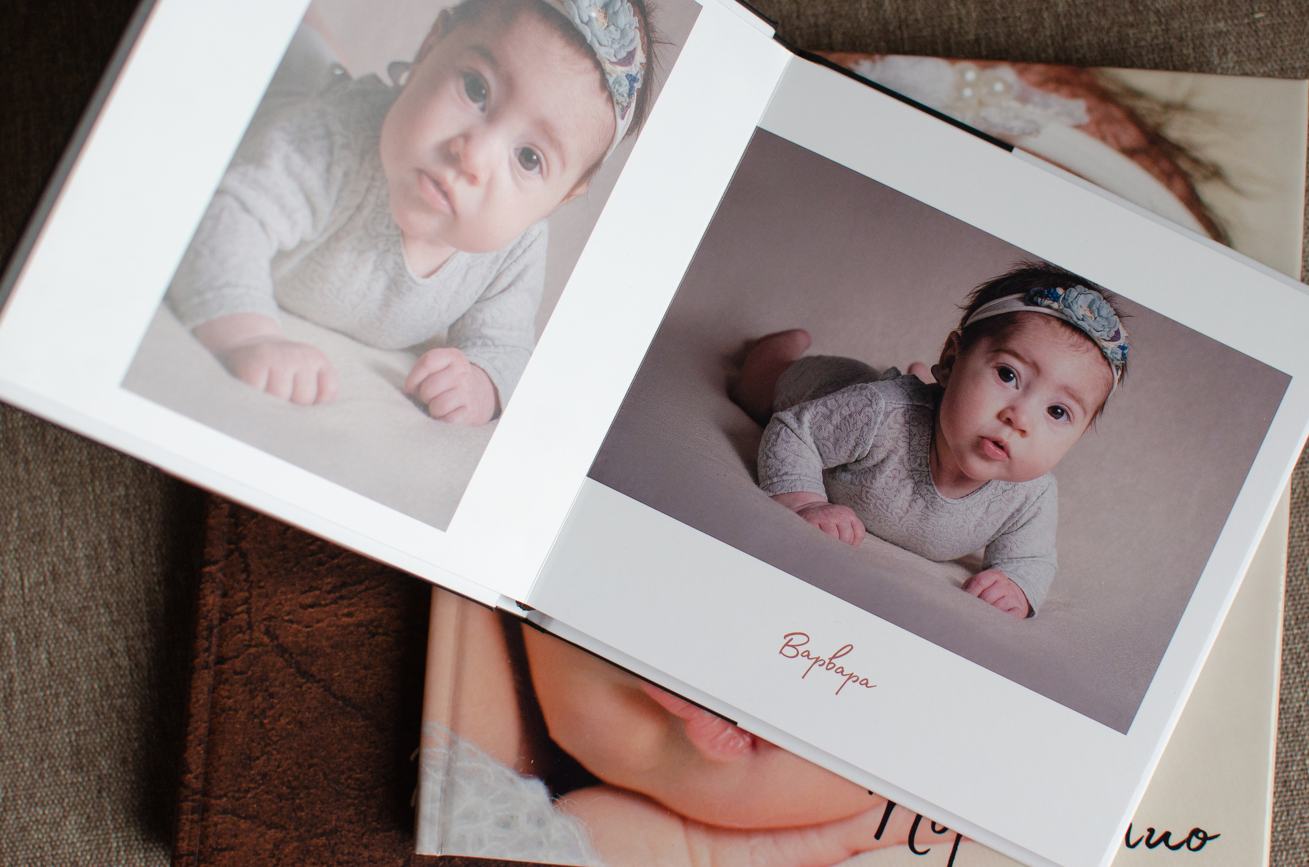 Фотокниги. Photographer of newborns and children up to a year in Montenegro