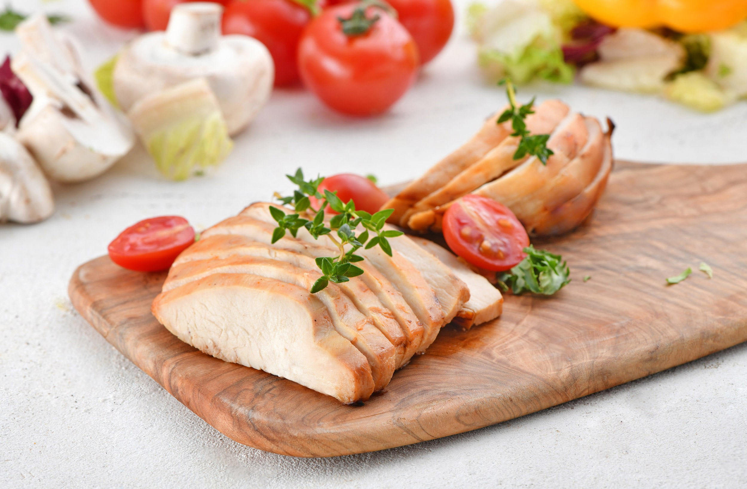 Фотосъемка мясной продукции компании Вятское Заречье. Предметный фотограф Киров. Съемка для маркетплейсов