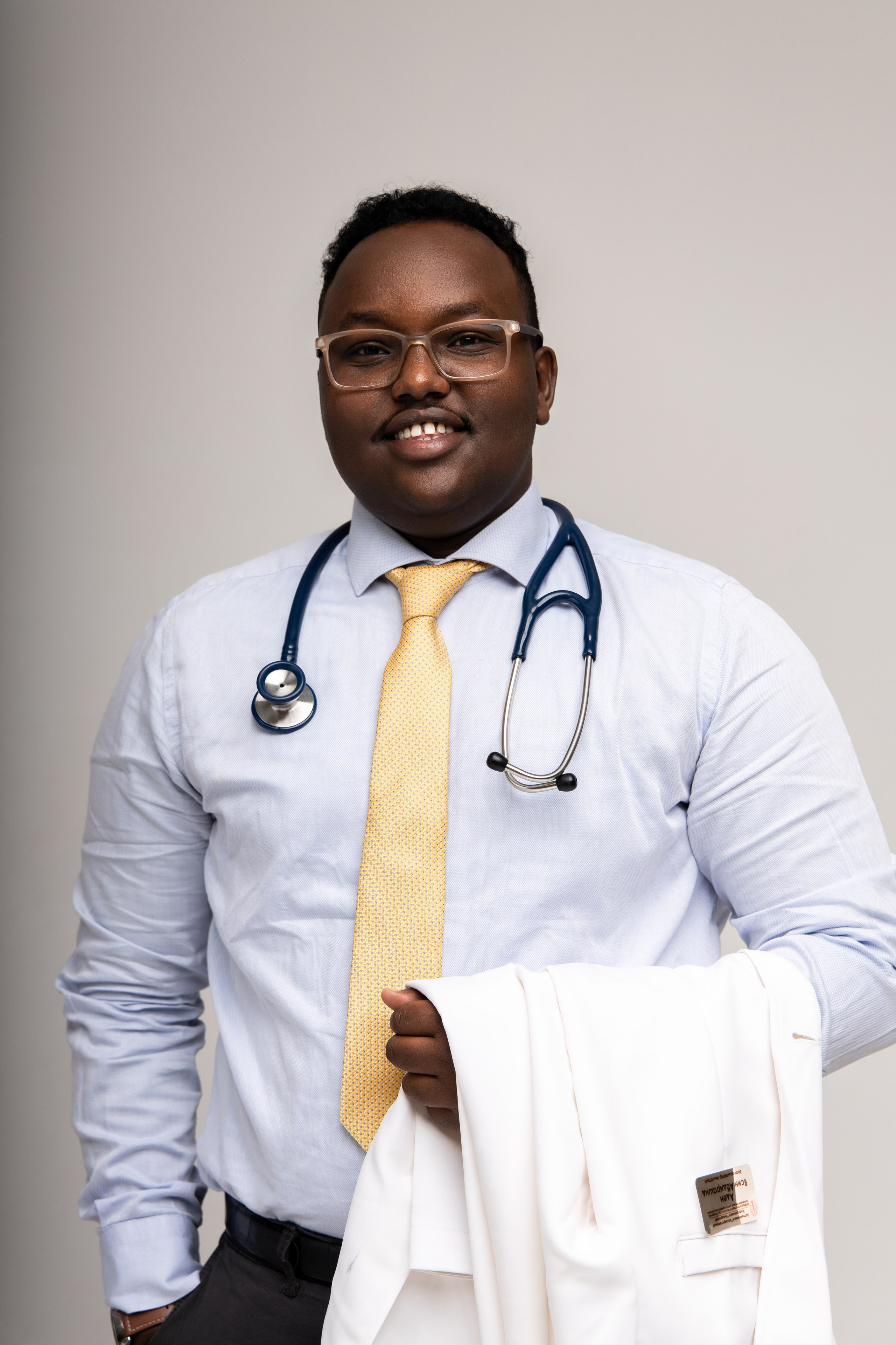 Студийная съёмка парня. Мужской портрет. Астрахань.