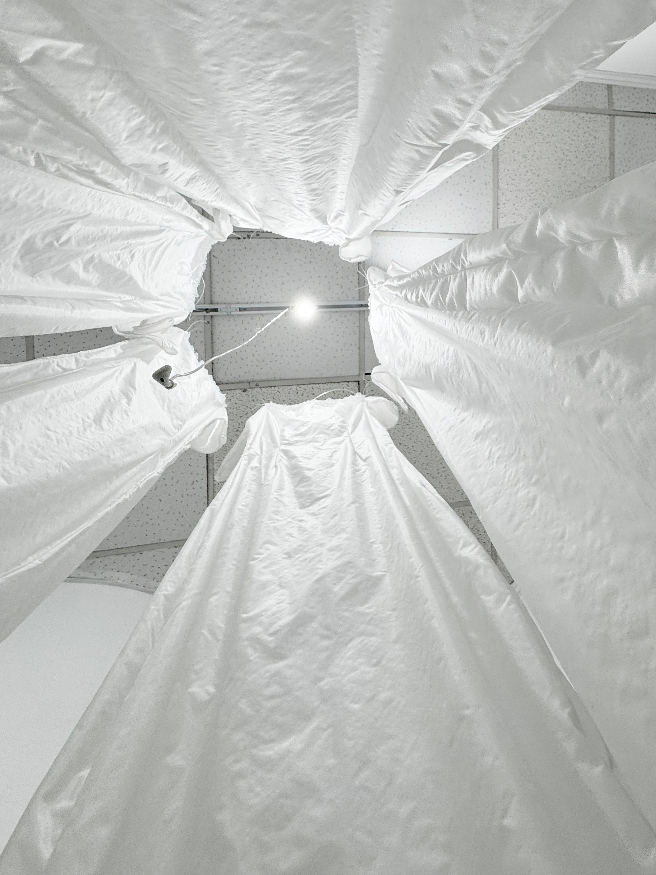 «дворы ожидания», выставка группы KRUS, 25.10-16.11, пространство пробел, Ростов-на-Дону. Лера Круглова