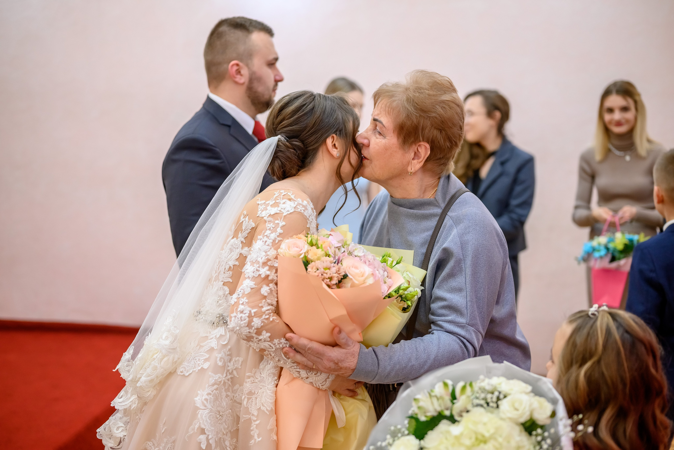 Татьяна и Виталий. Юлия Басня семейный и свадебный фотограф в Донецке